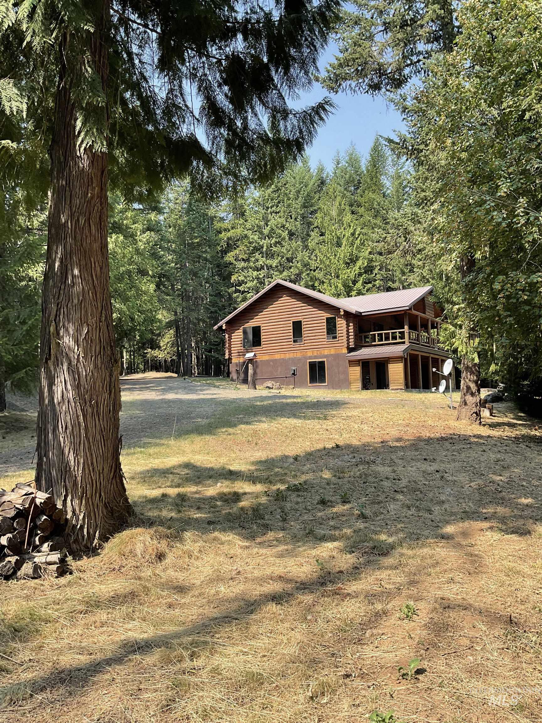 6125 Freeman Creek Rd Property Photo 7