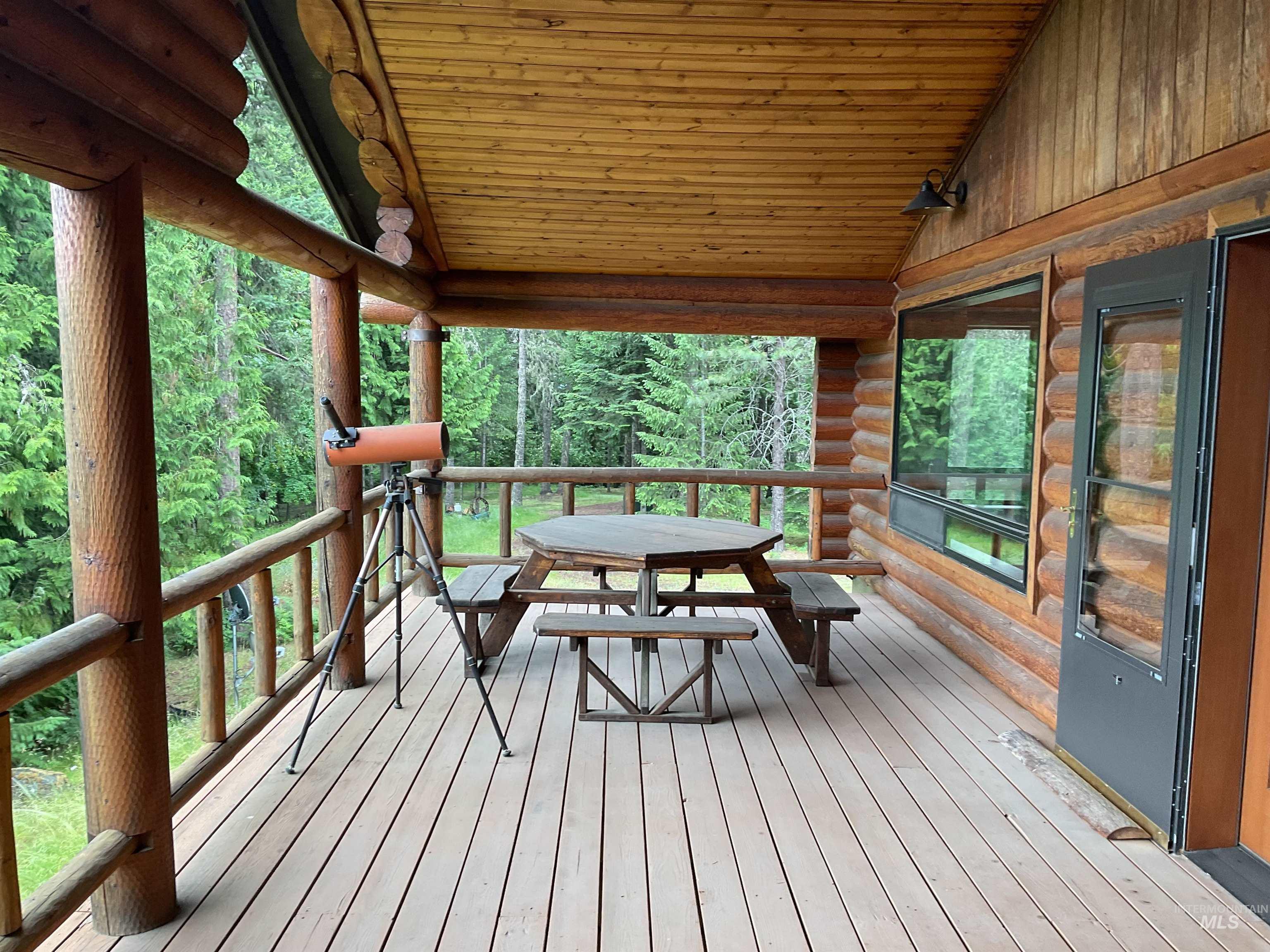 6125 Freeman Creek Rd Property Photo 29
