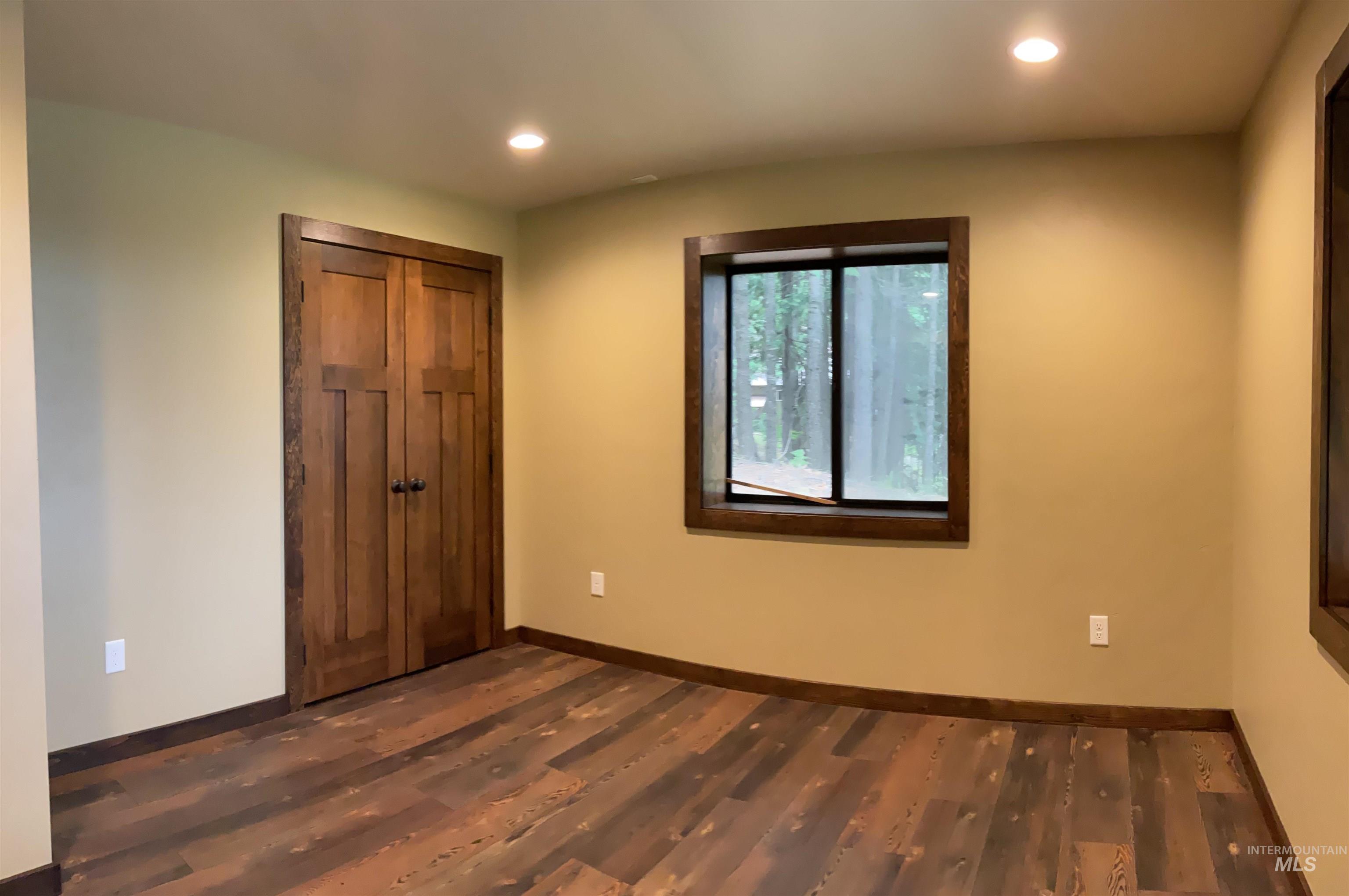 6125 Freeman Creek Rd Property Photo 39