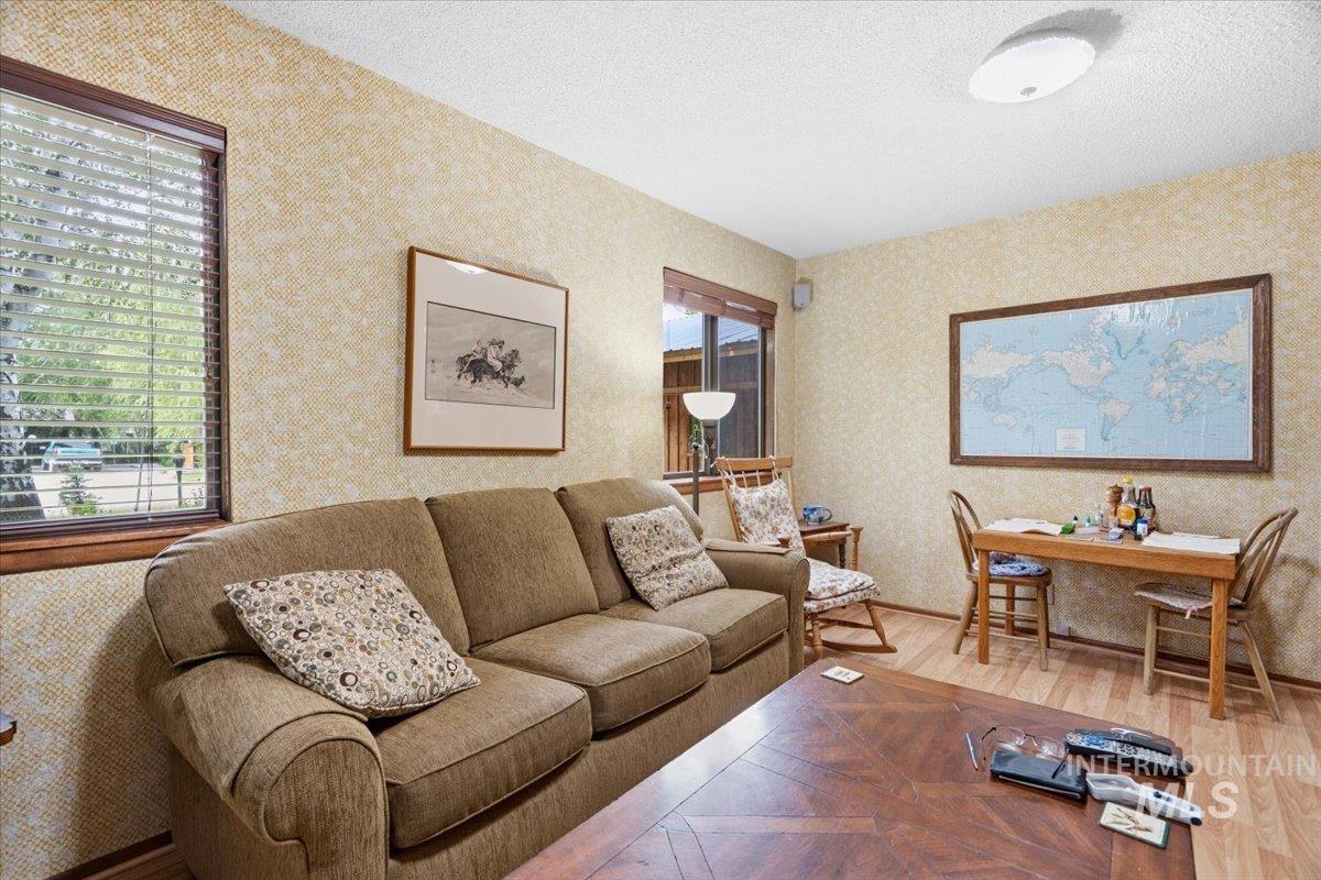 227 Manard Ave Property Photo 22
