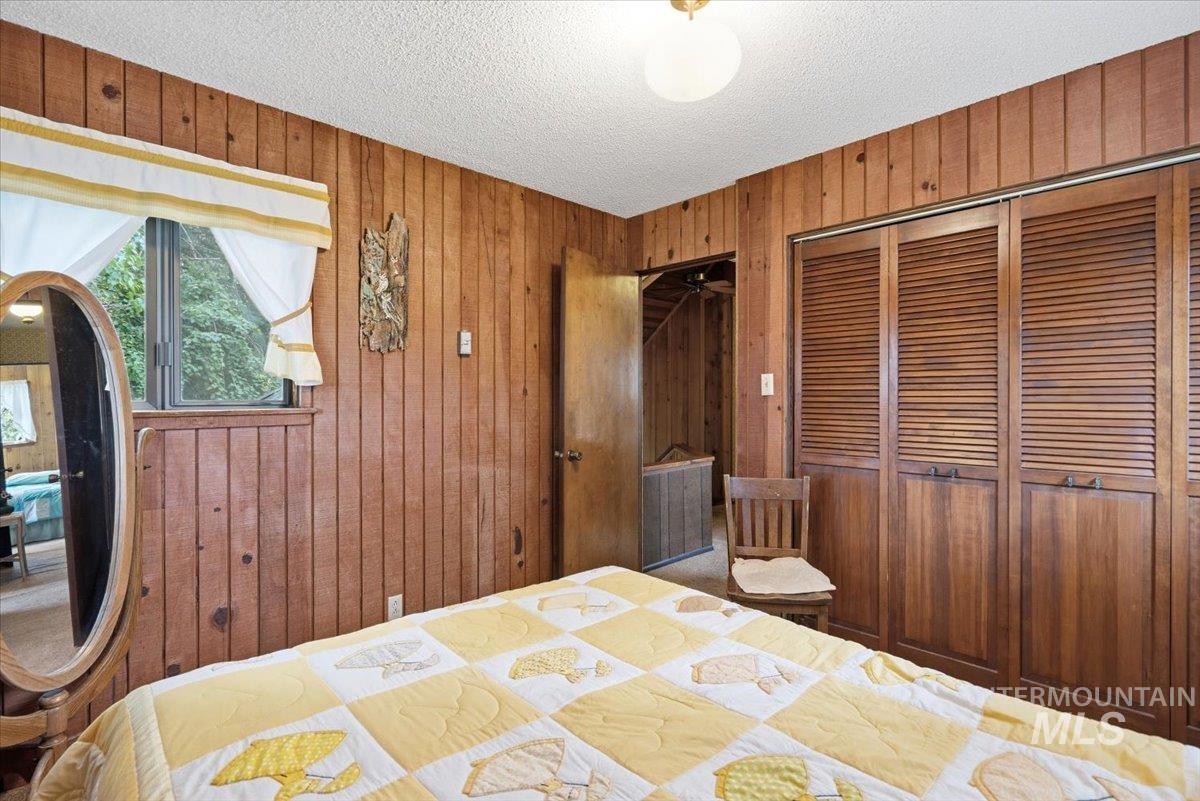 227 Manard Ave Property Photo 38