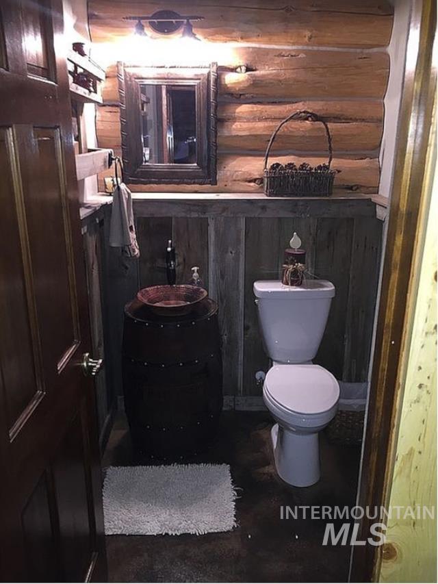 1413 Stone Ln Property Photo 15