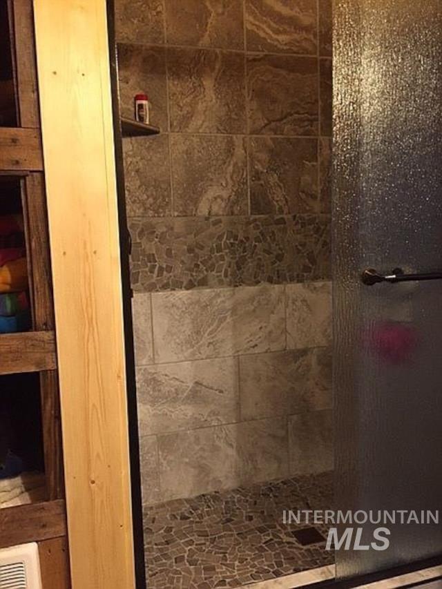 1413 Stone Ln Property Photo 27