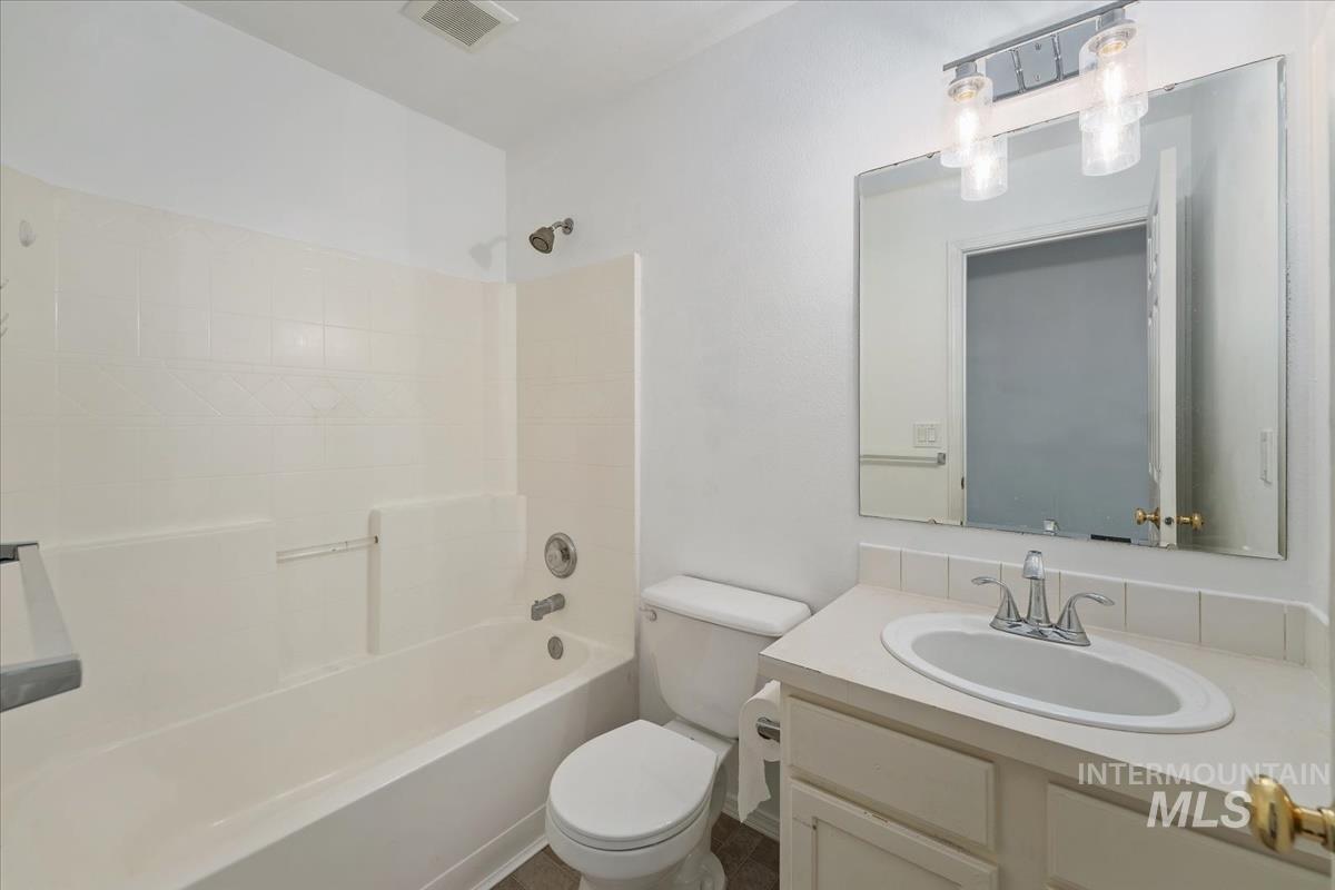 6417 E Brimley Drive Property Photo 13