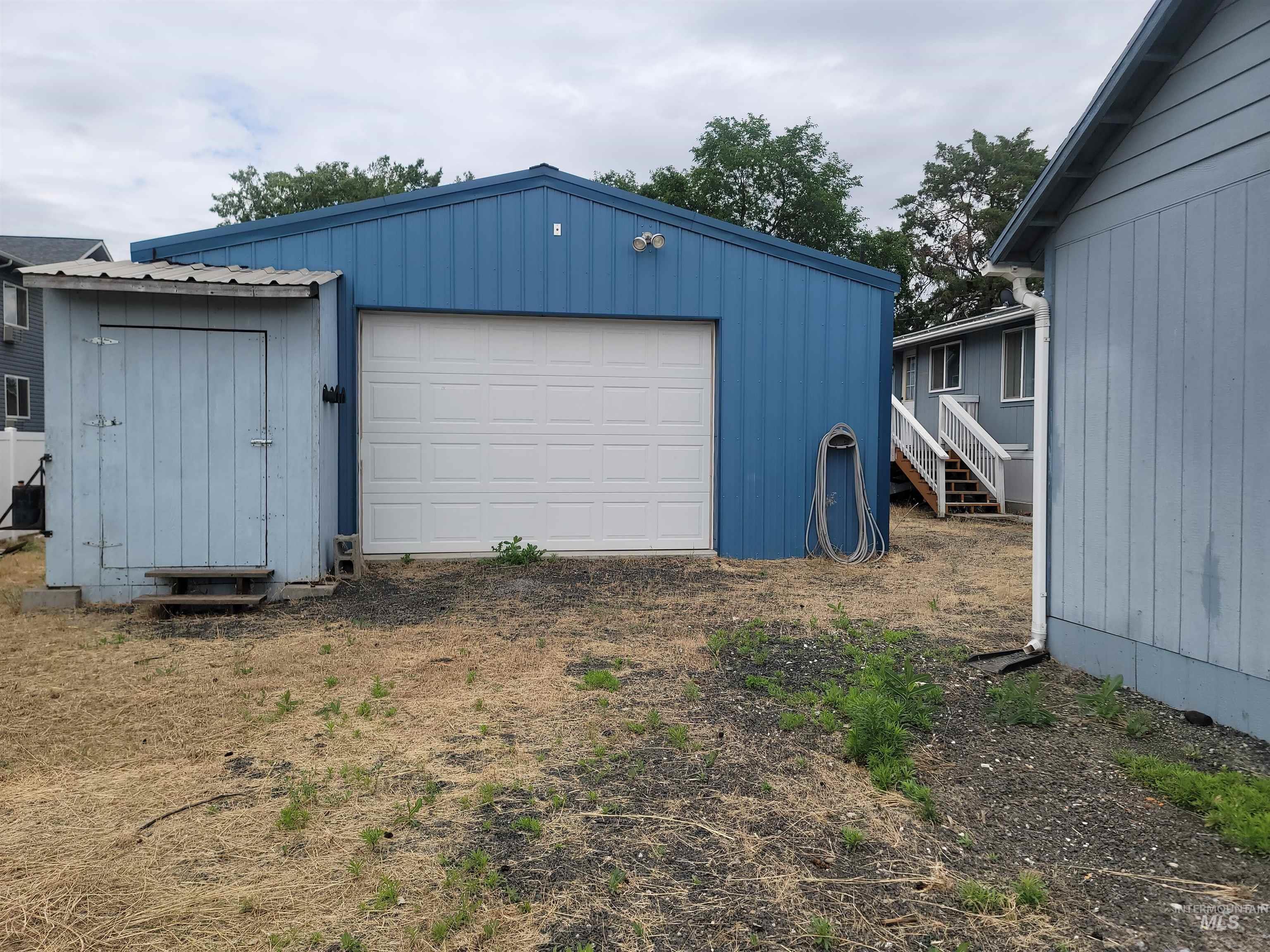 1380 Poplar St. Property Photo 13