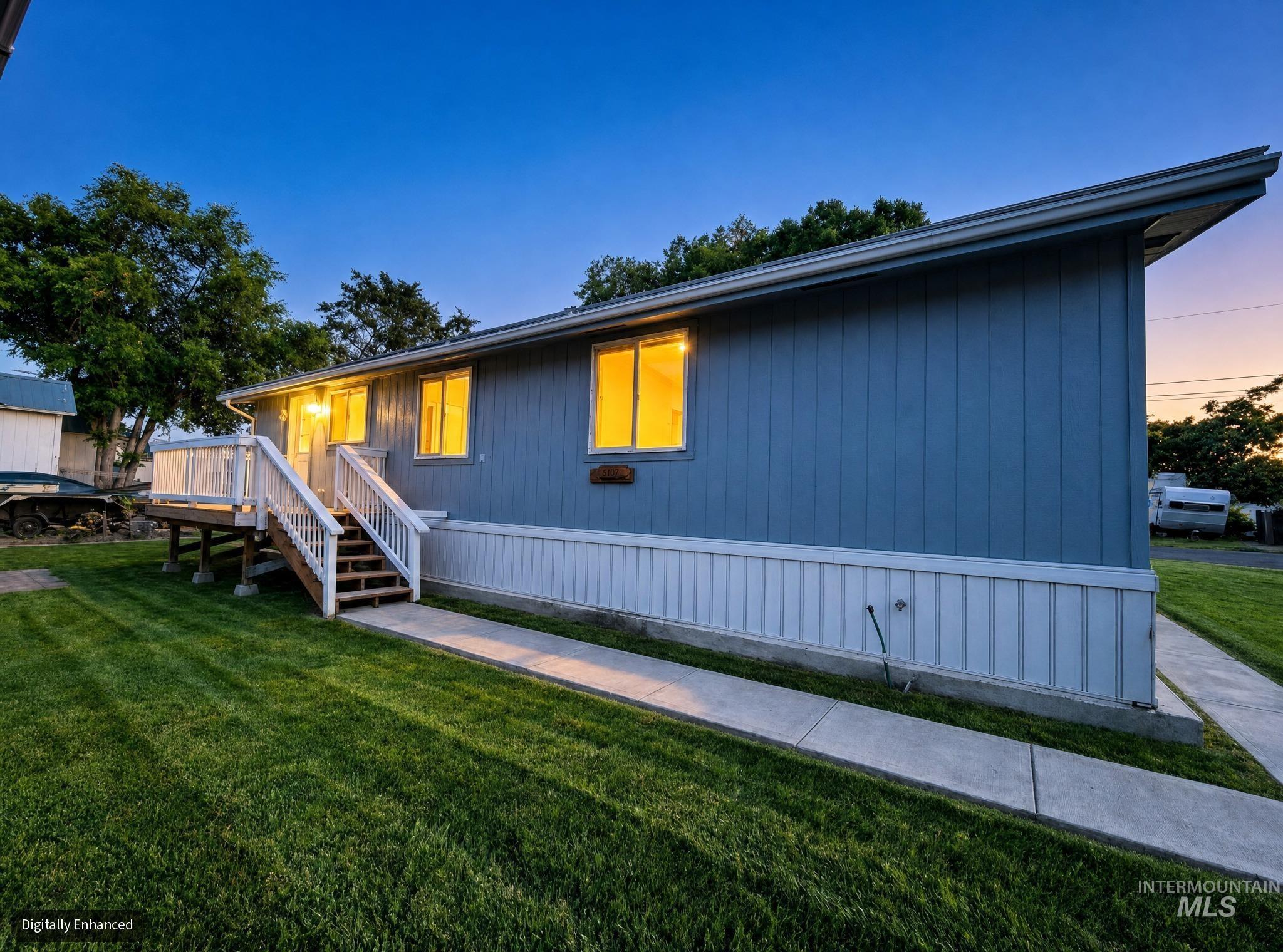 1380 Poplar St. Property Photo 45