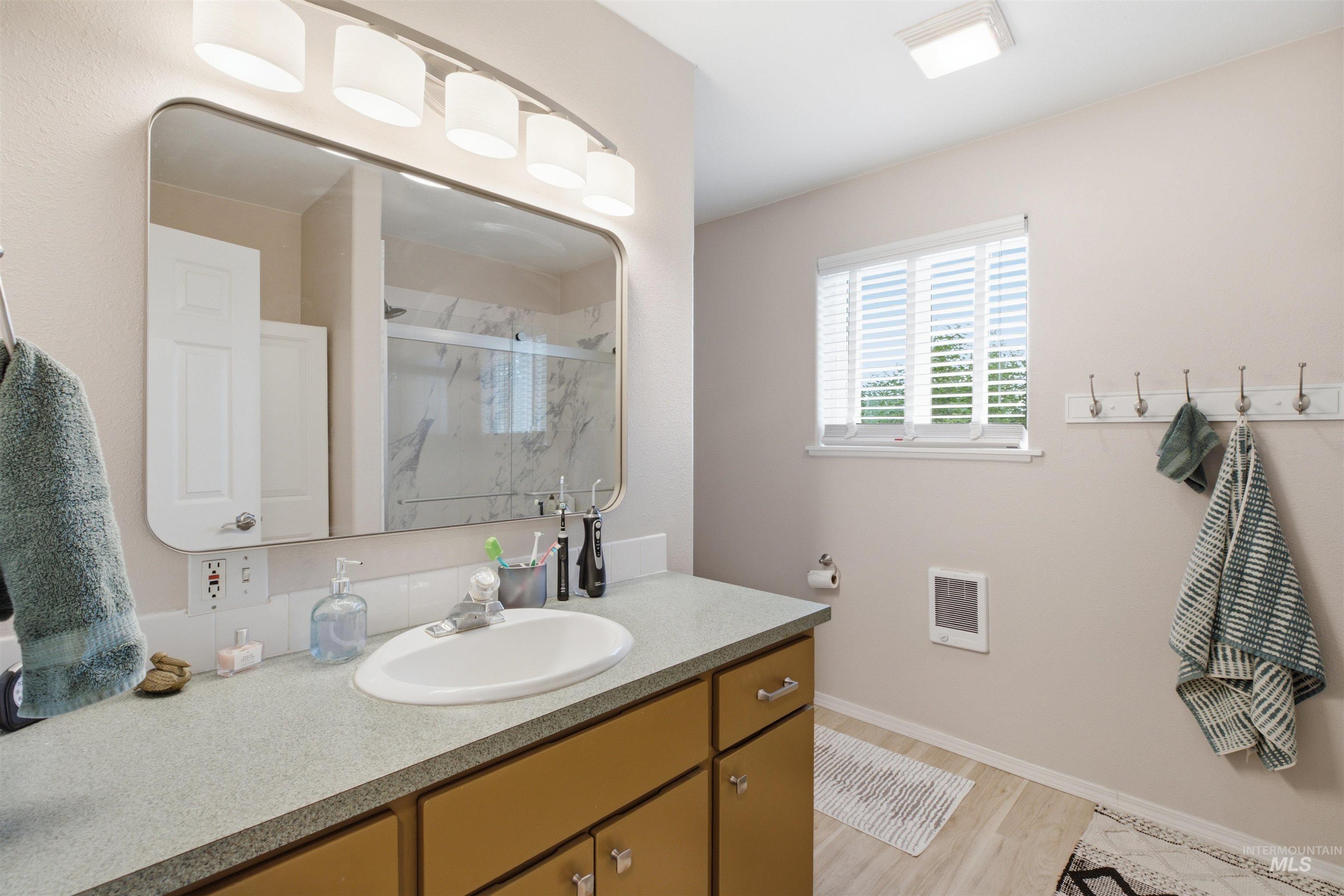 525 Northwood Property Photo 16