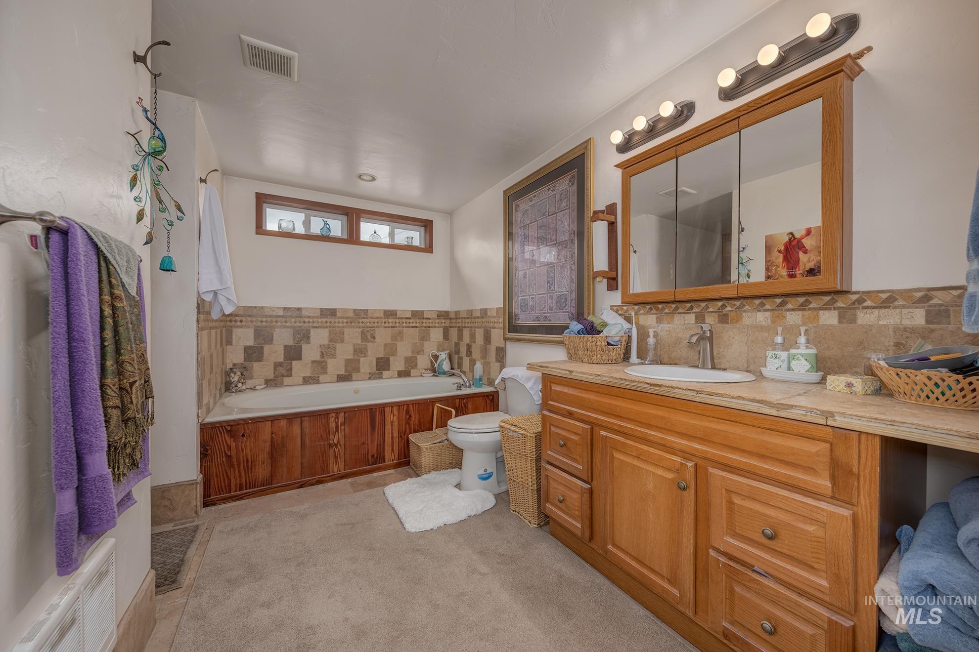 3881 E Island Rd Property Photo 26