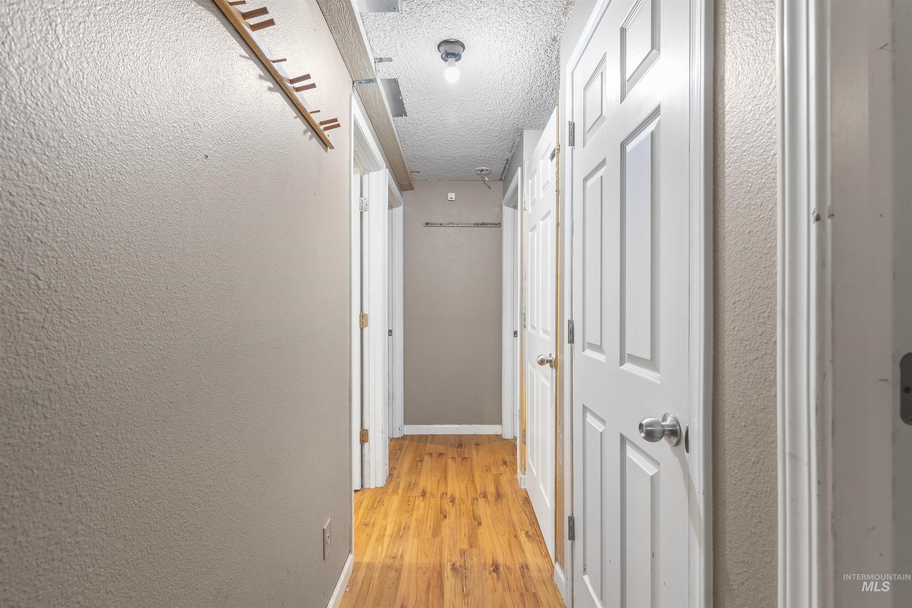 2460 State Street Property Photo 6