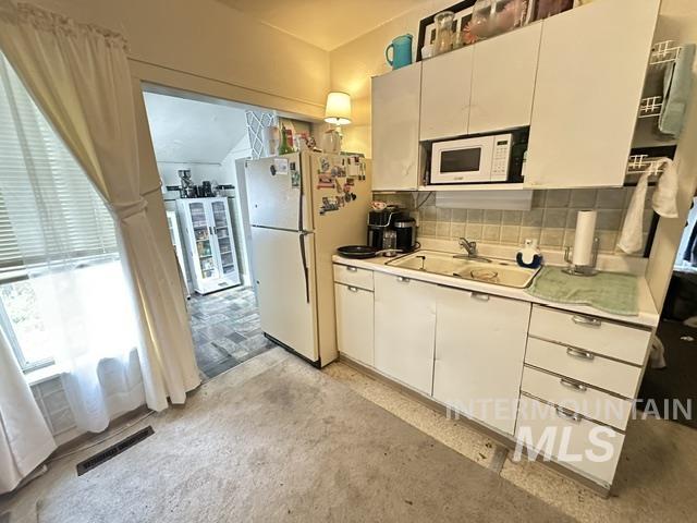 918, 920 S Jefferson Property Photo 25