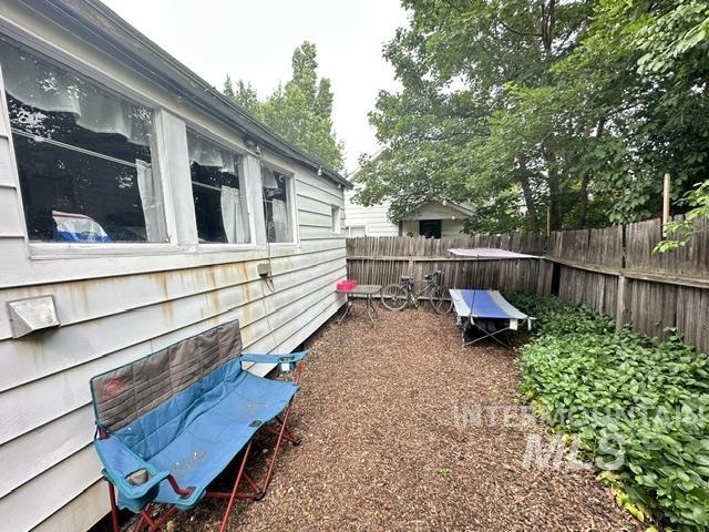 918, 920 S Jefferson Property Photo 34