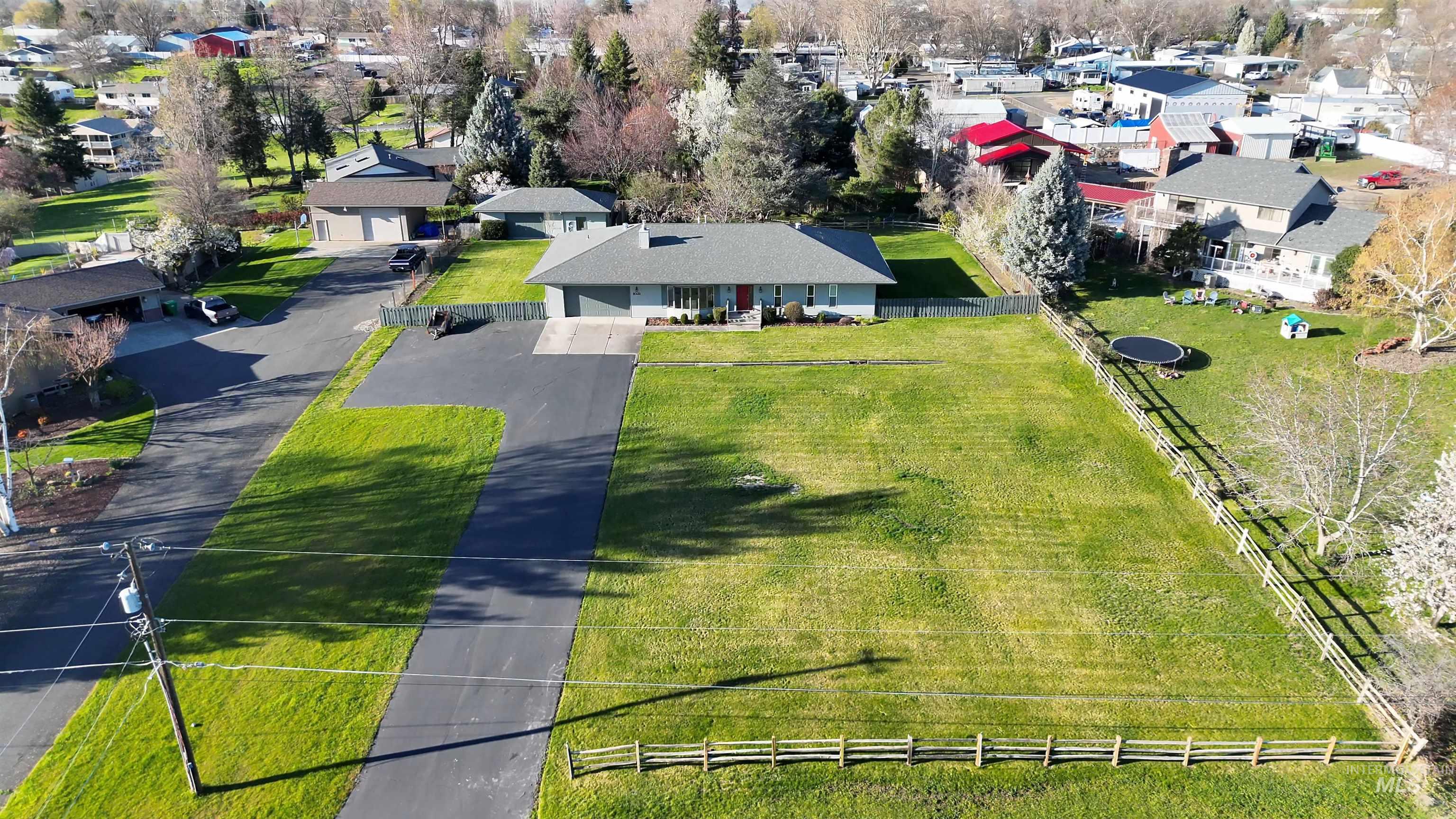 1021 Grelle Avenue Property Photo 40