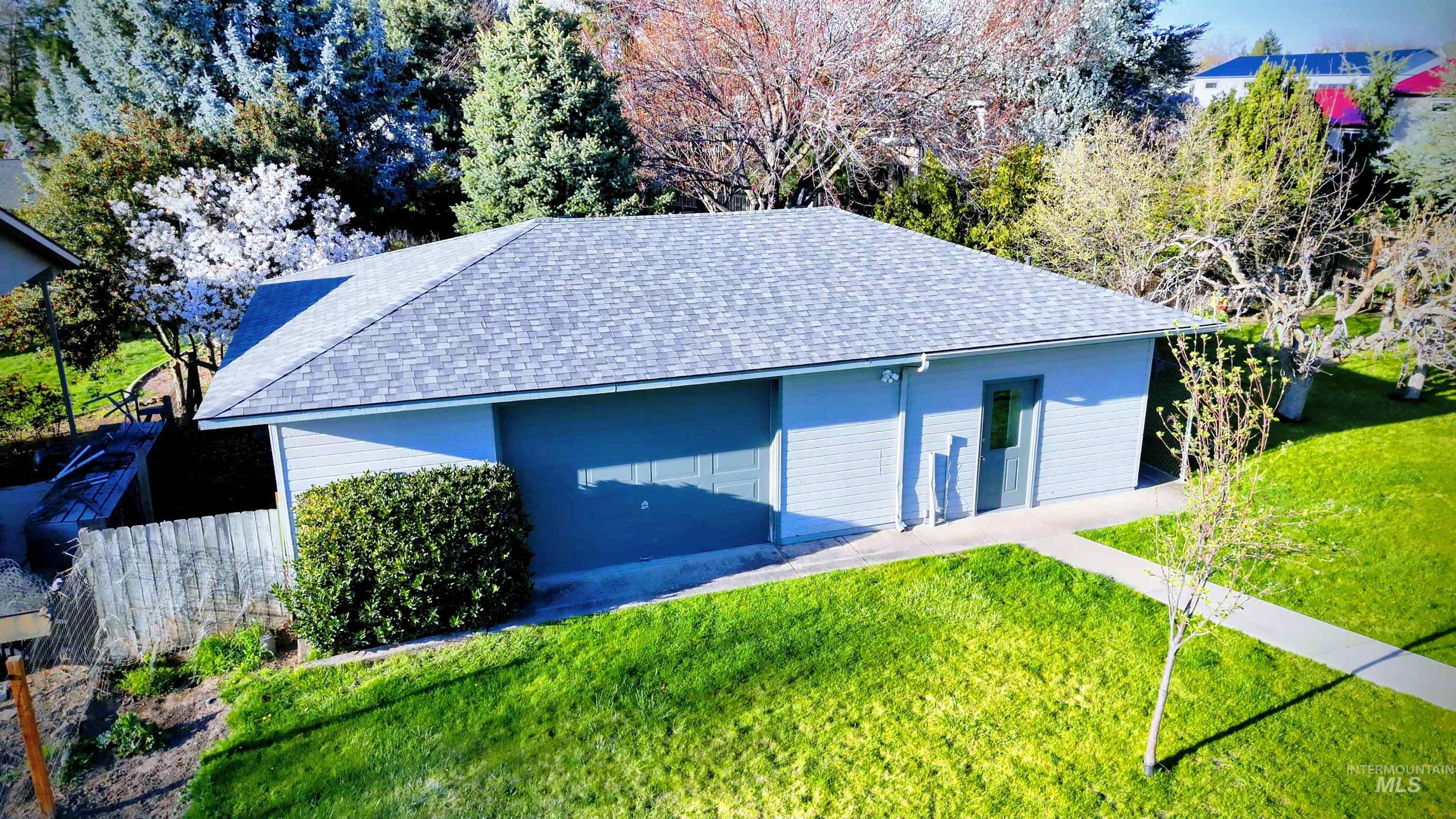 1021 Grelle Avenue Property Photo 41