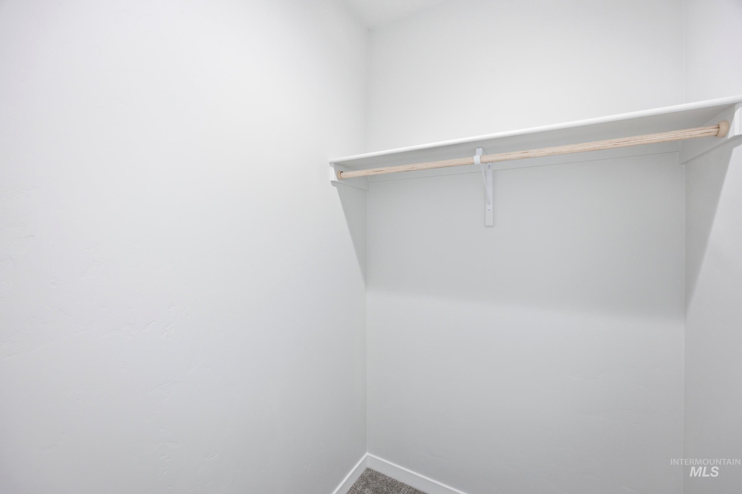 15316 Patriot Ave Property Photo 37