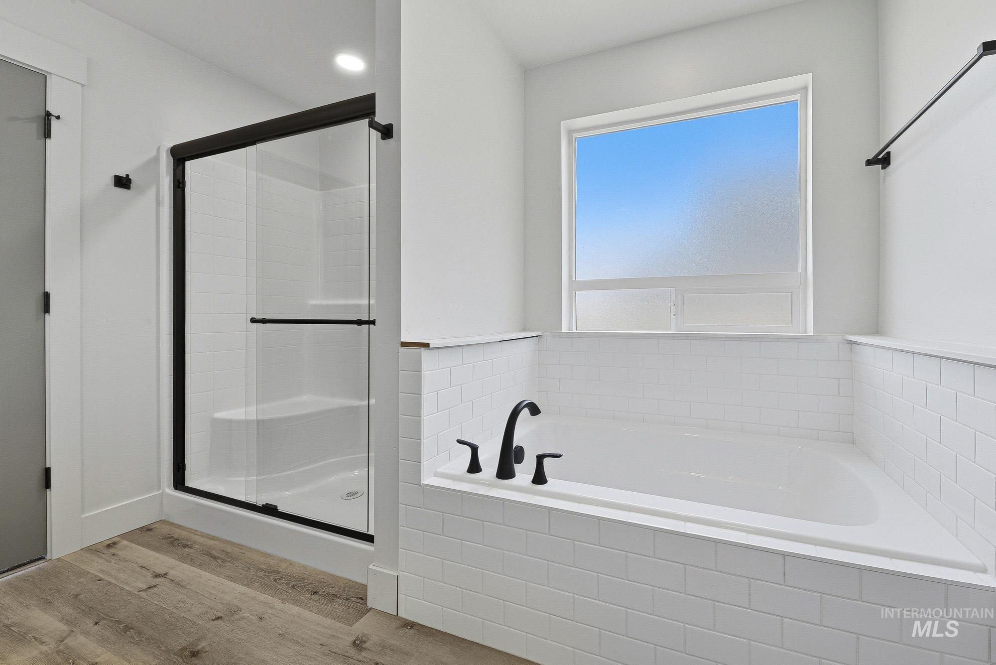 1130 Velvet Loop Property Photo 29