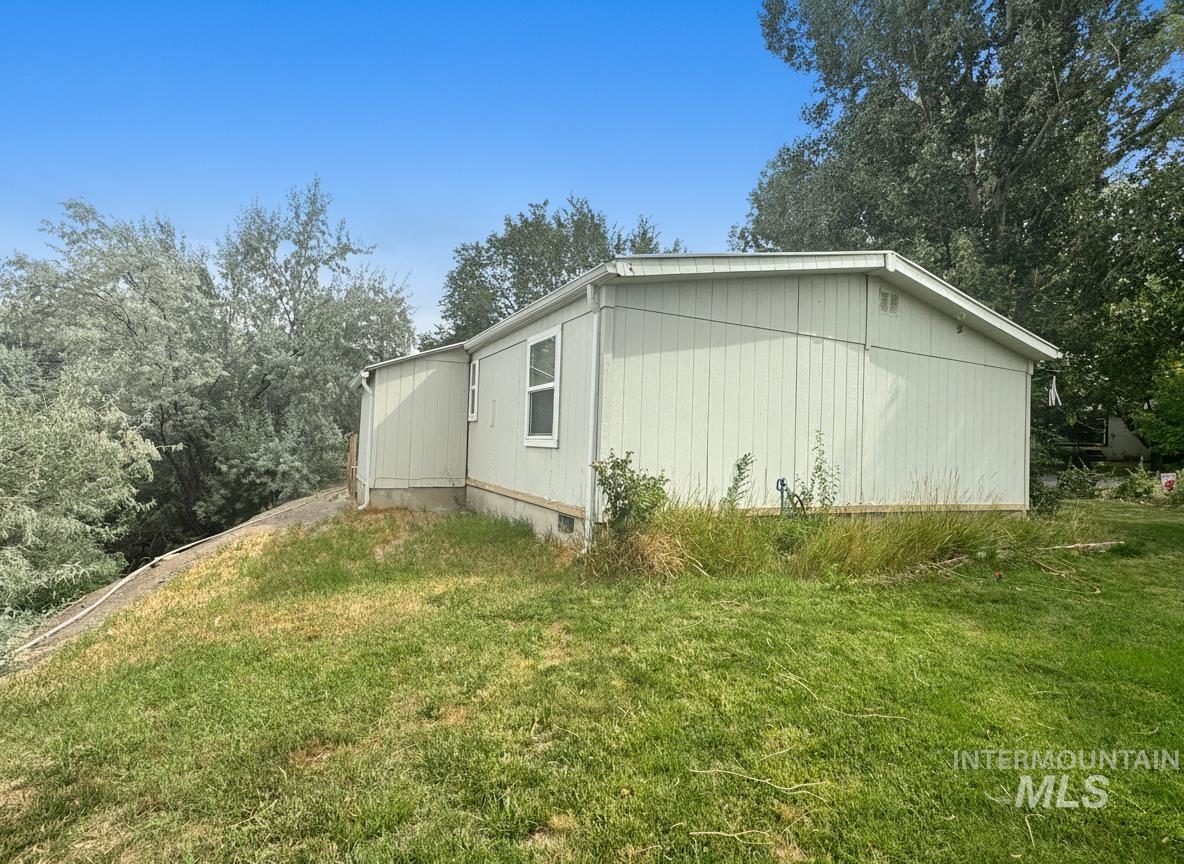 198 2nd Avenue South Property Photo 23
