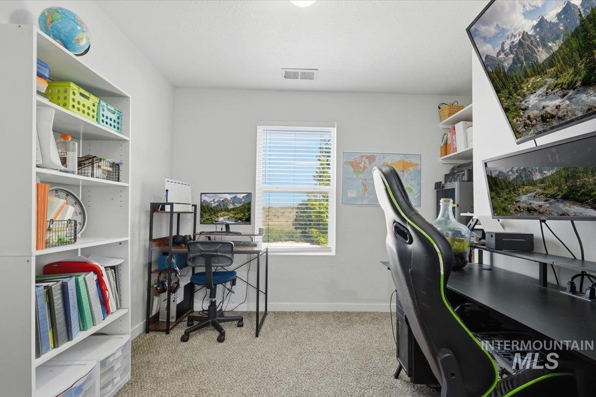 19098 Kenney Way Property Photo 14