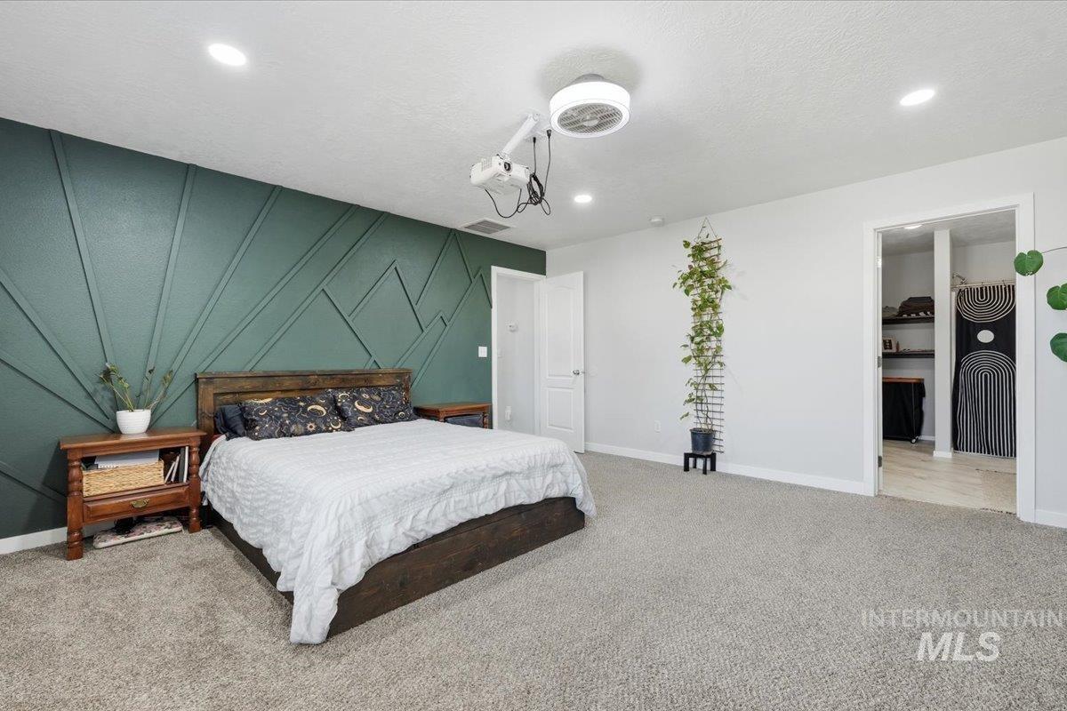 19098 Kenney Way Property Photo 16