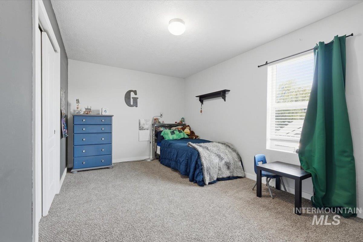 19098 Kenney Way Property Photo 20
