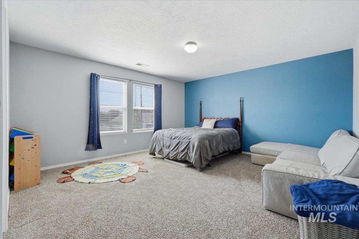 19098 Kenney Way Property Photo 23