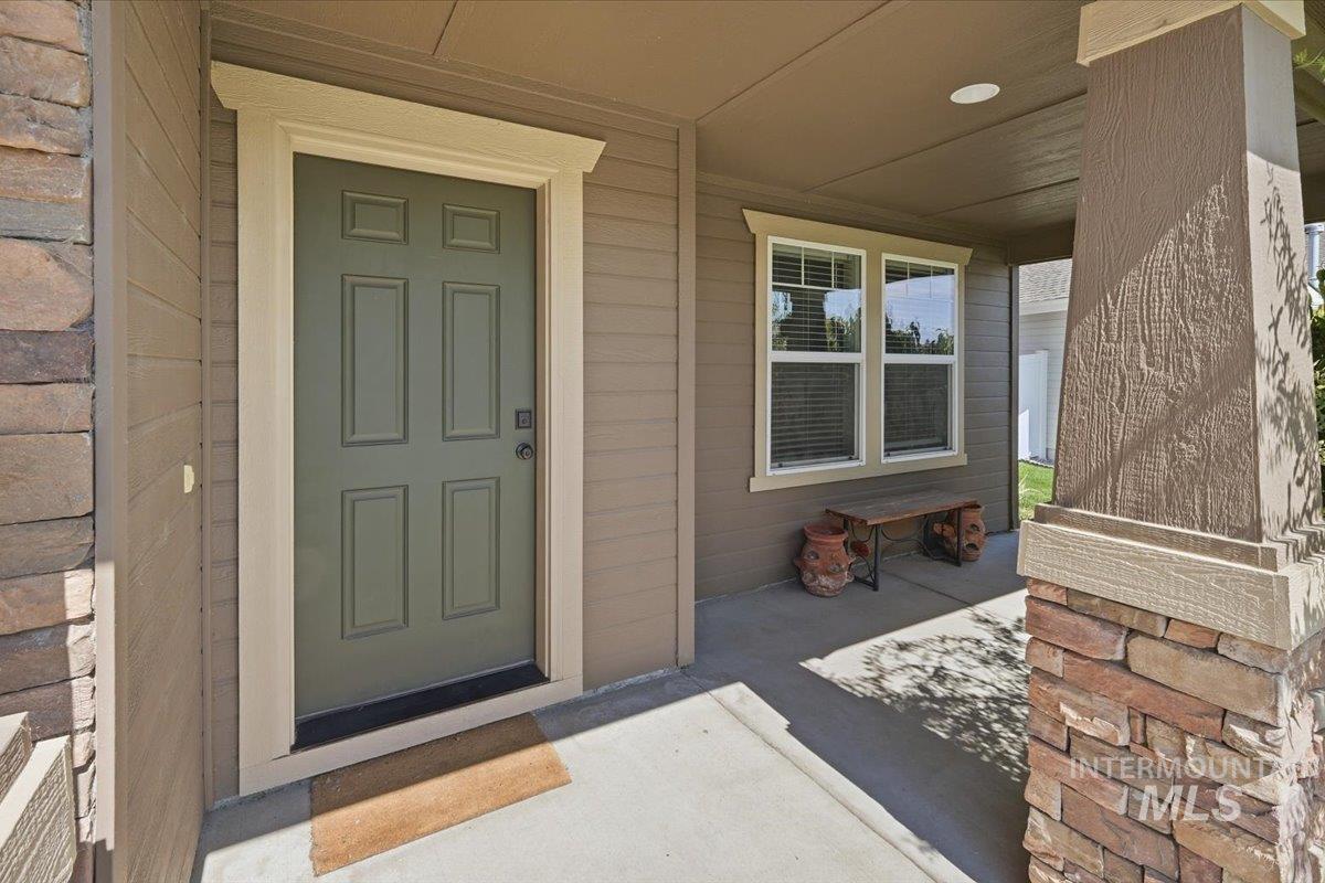 19098 Kenney Way Property Photo 29