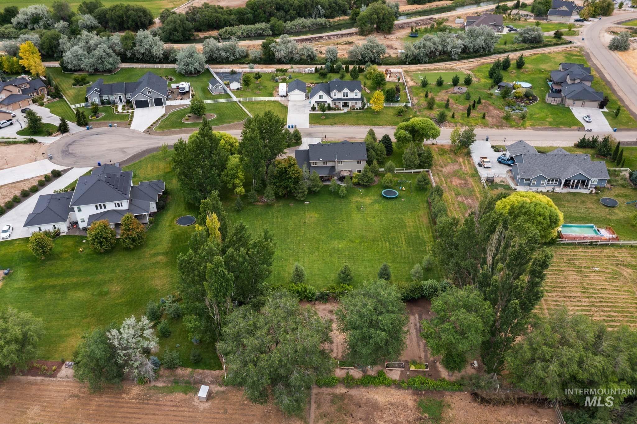 5209 Green Valley Place Property Photo 5