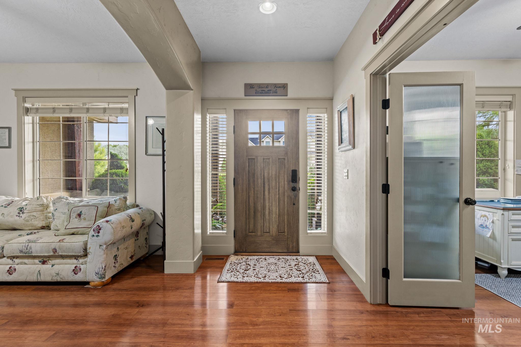 5209 Green Valley Place Property Photo 10
