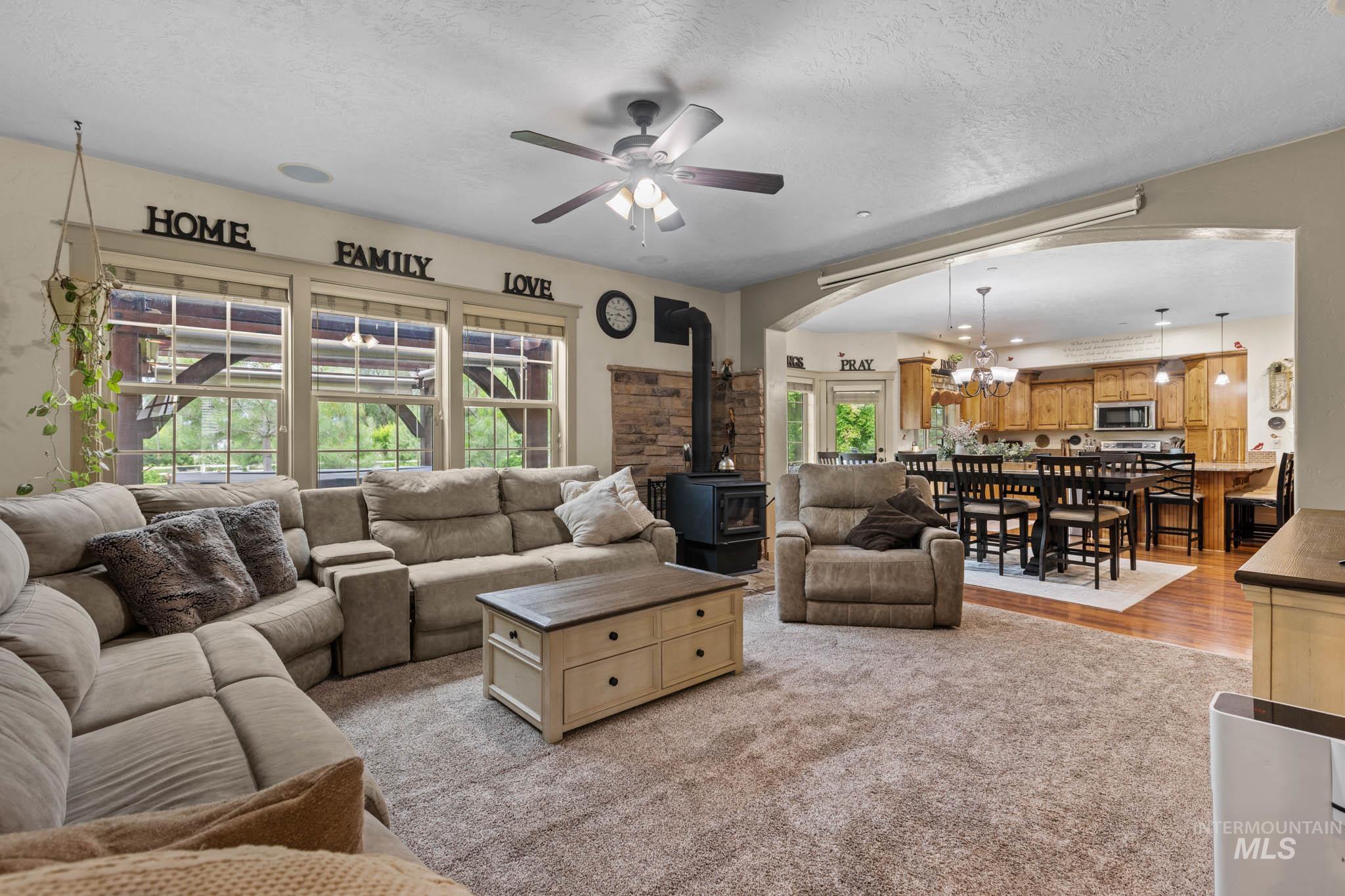5209 Green Valley Place Property Photo 13