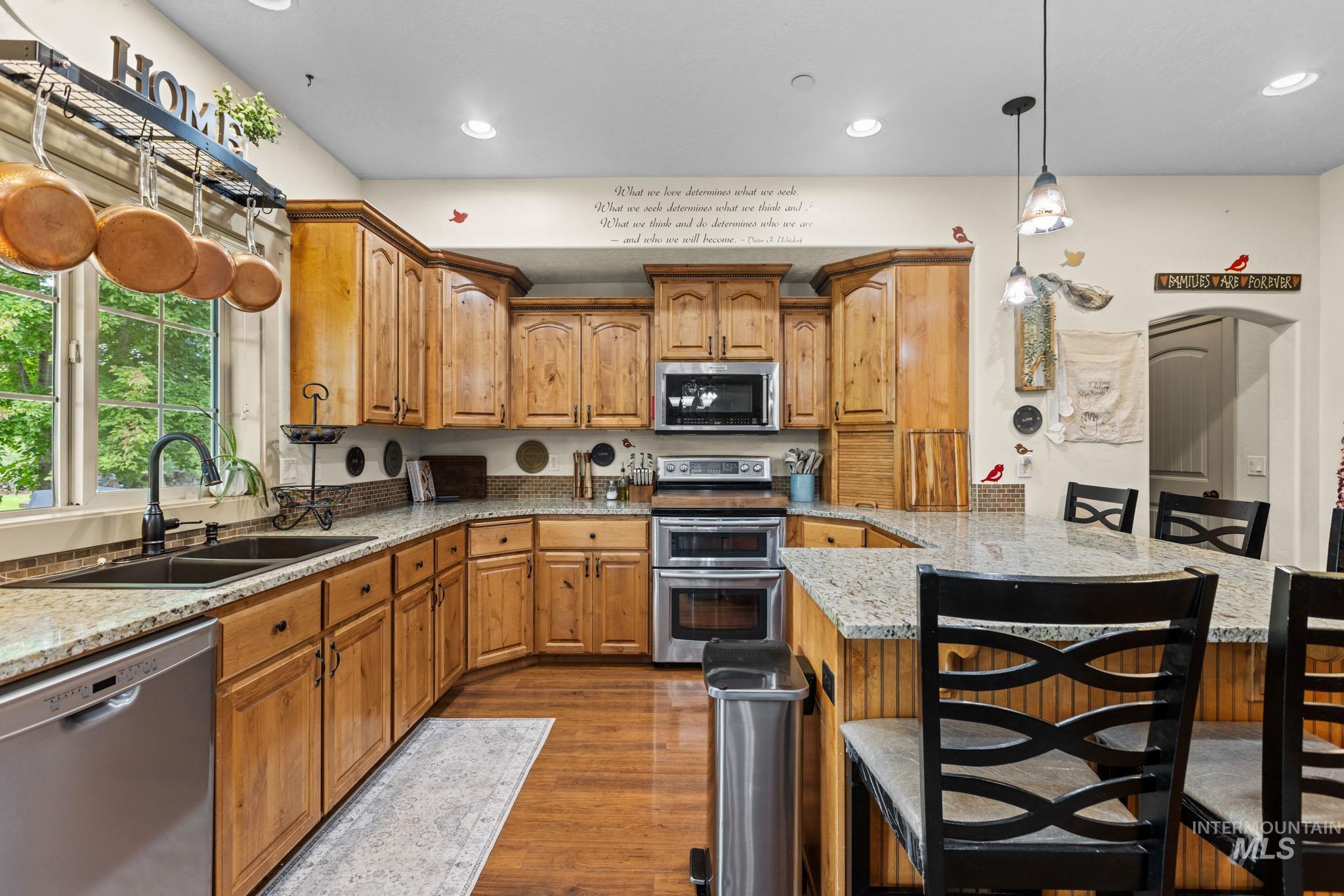 5209 Green Valley Place Property Photo 17
