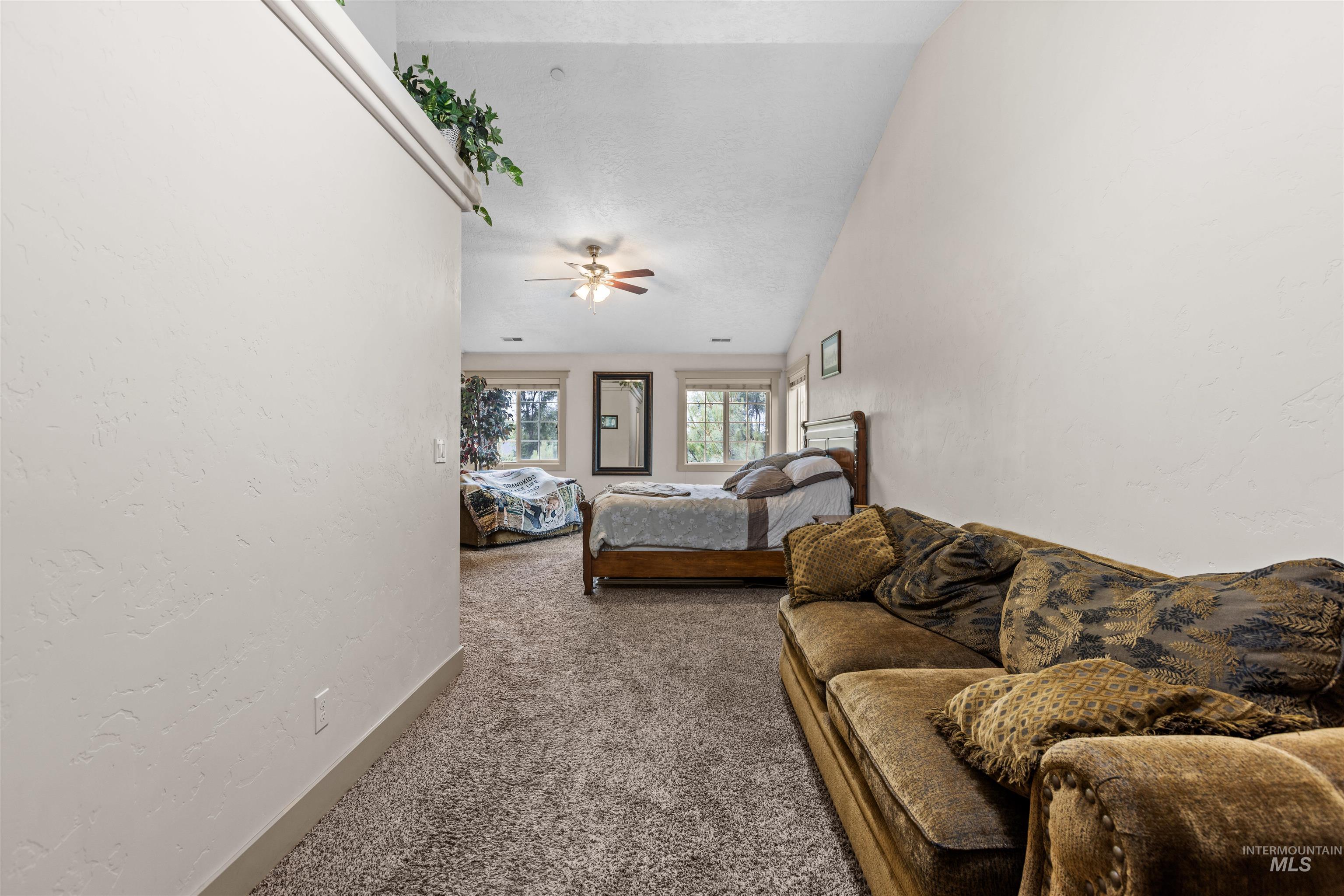 5209 Green Valley Place Property Photo 26