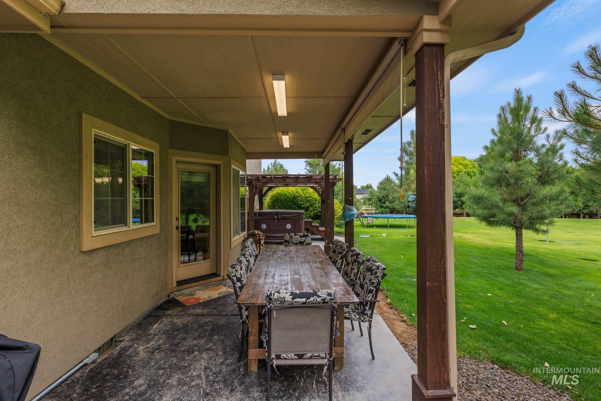5209 Green Valley Place Property Photo 40