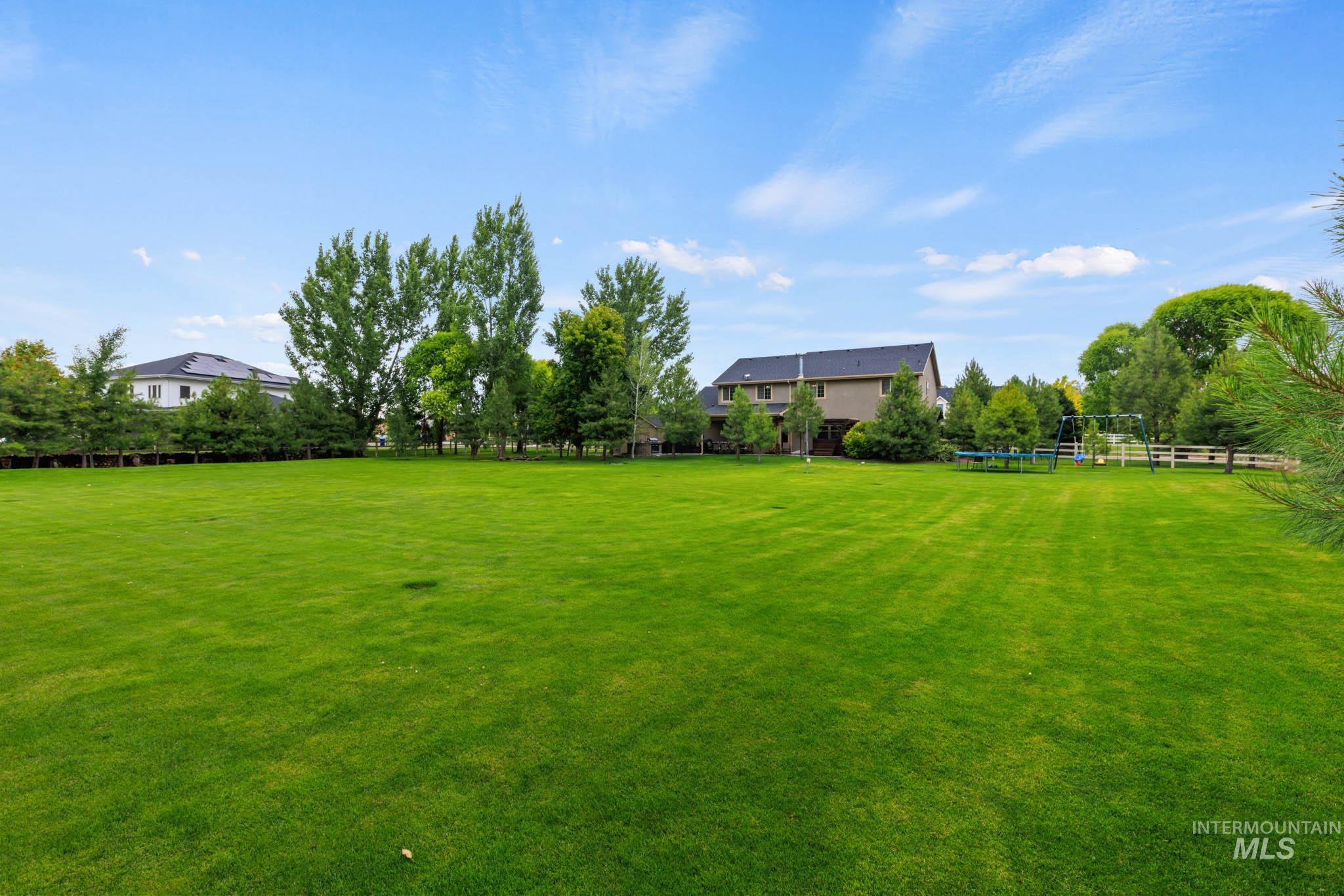 5209 Green Valley Place Property Photo 45