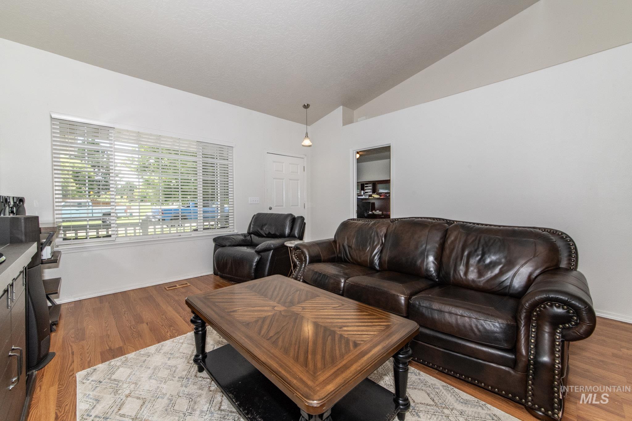 3212 Dry Springs Property Photo 6