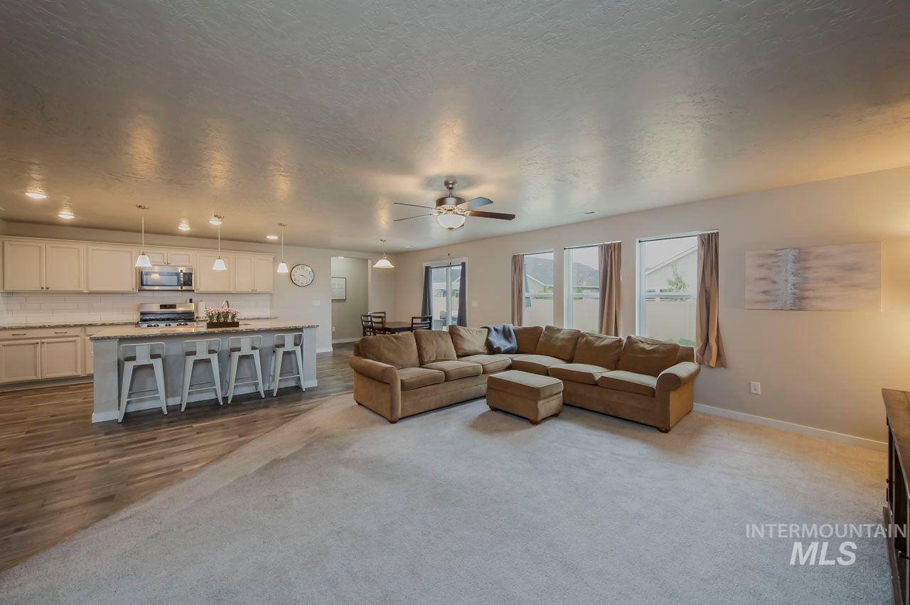 7652 E Lafayette Street Property Photo 6