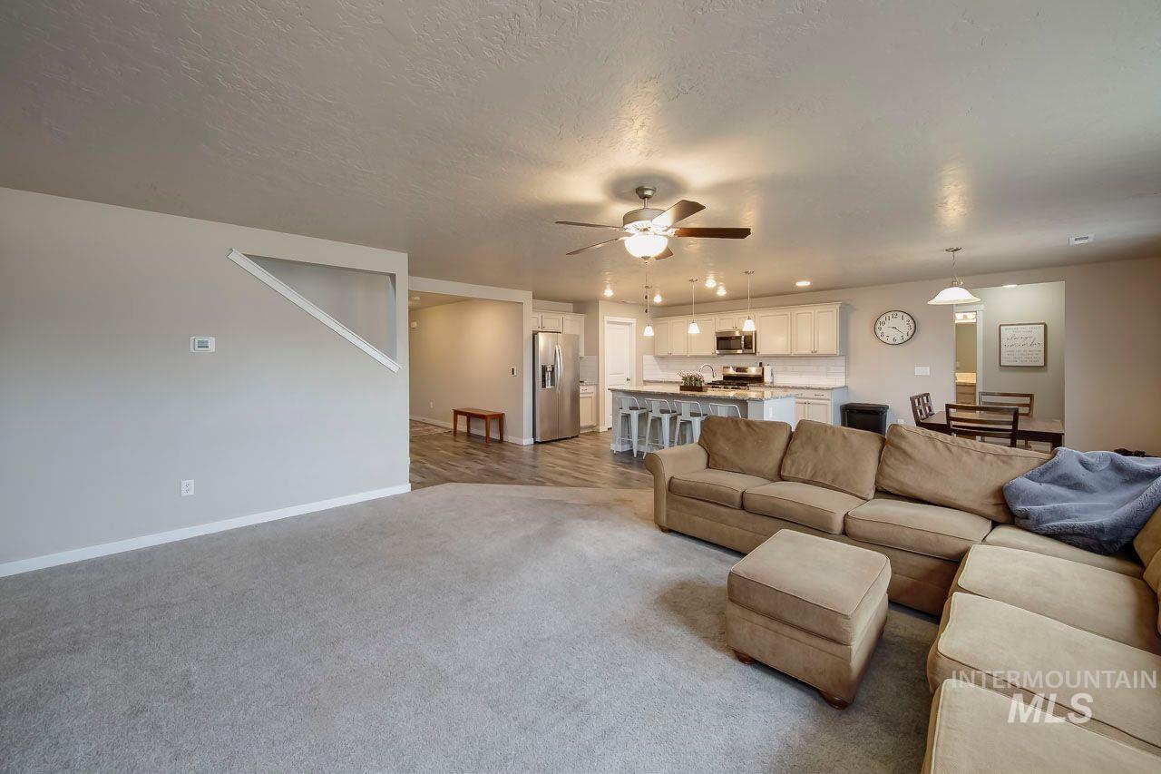 7652 E Lafayette Street Property Photo 7