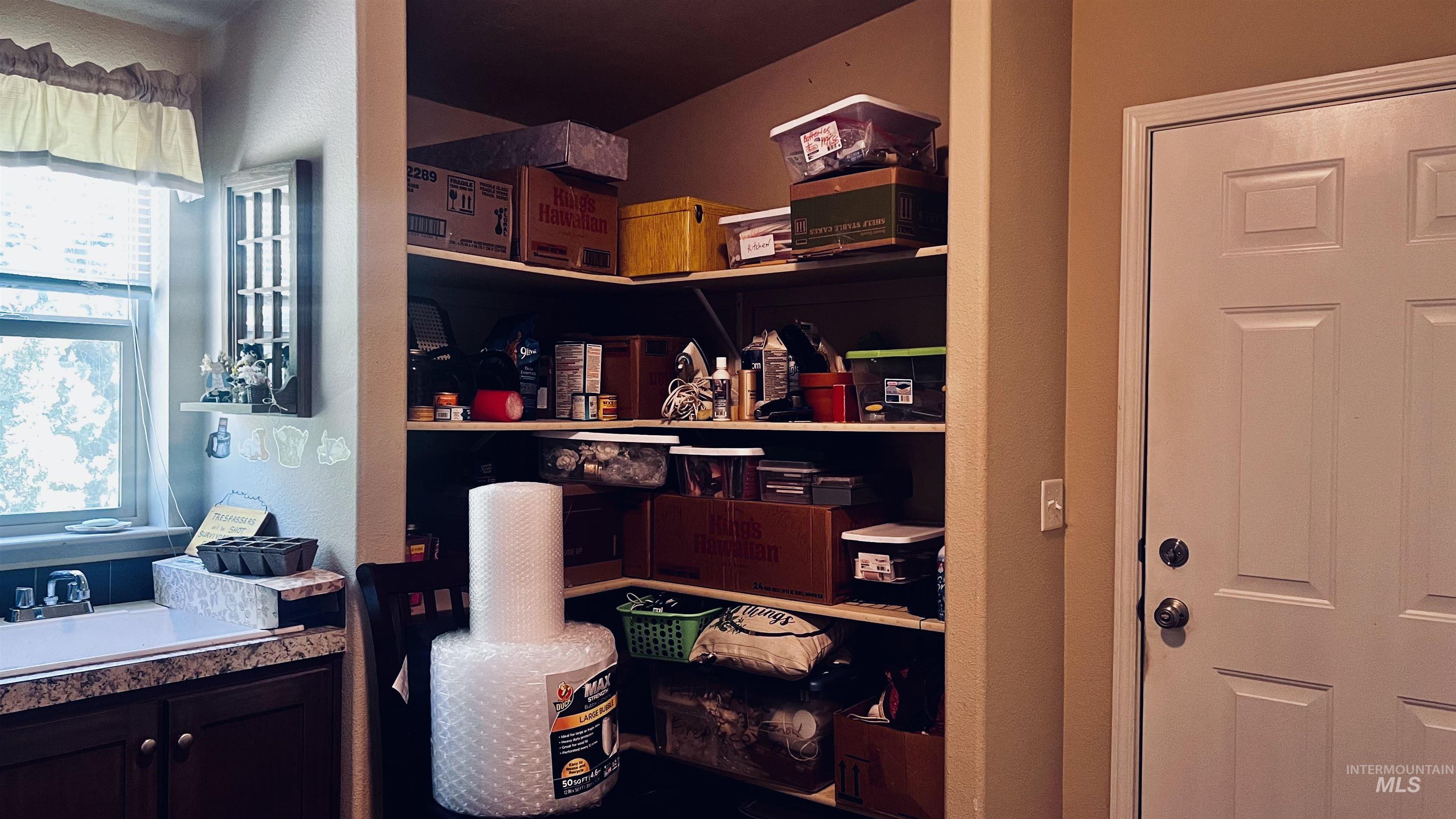 910 Moonglo Rd Property Photo 21