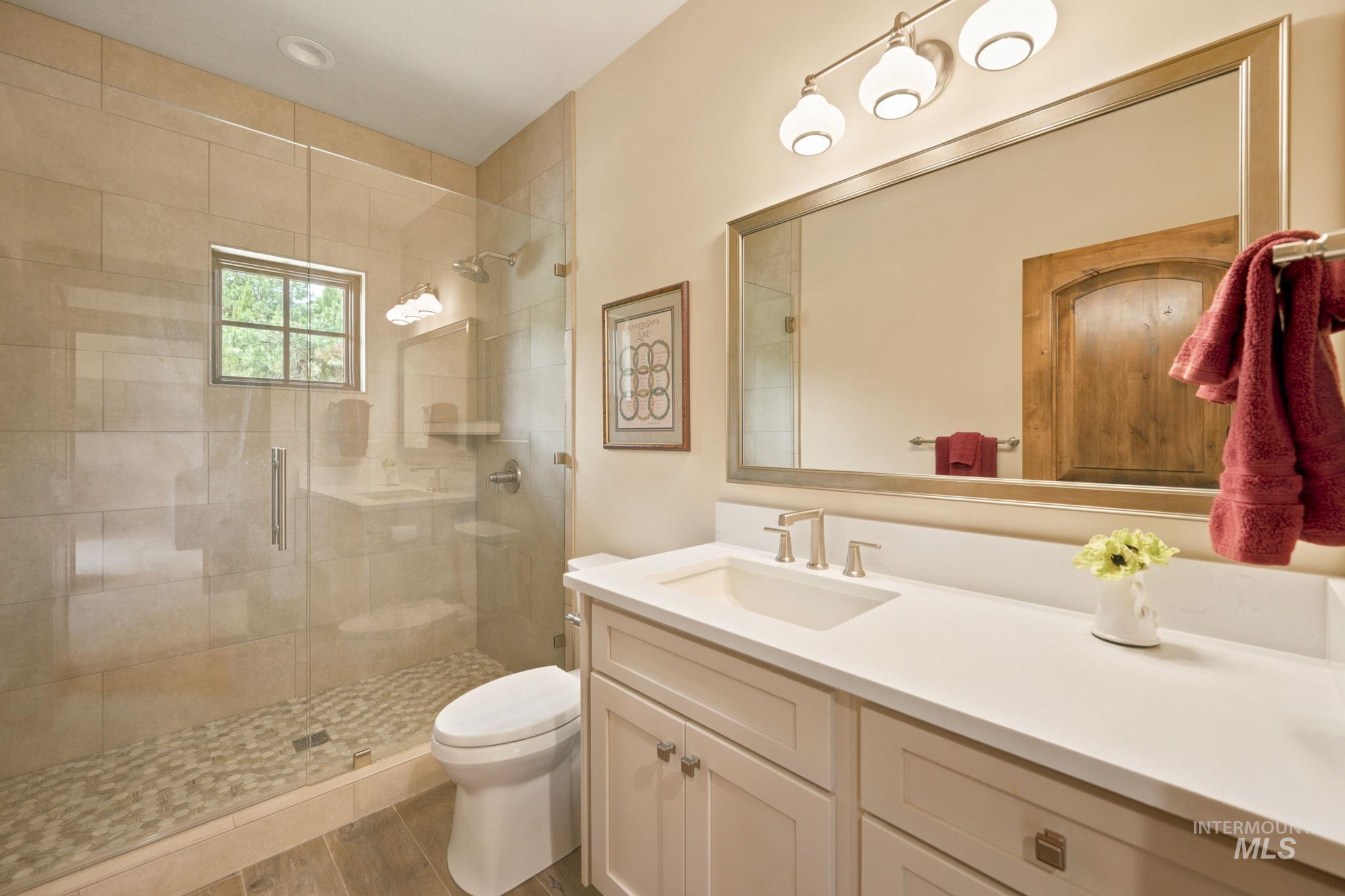 976 Discovery Drive Property Photo 36