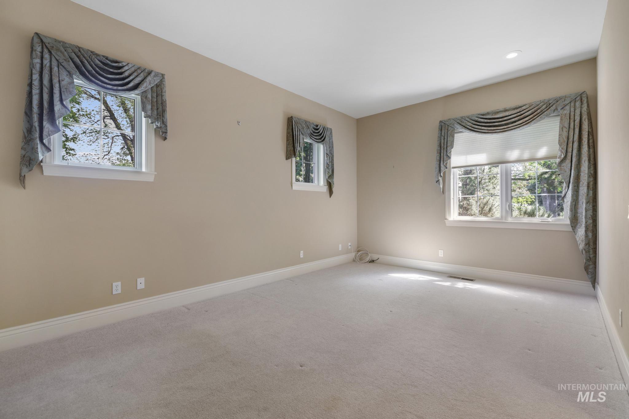 1526 Highway 26 Property Photo 10
