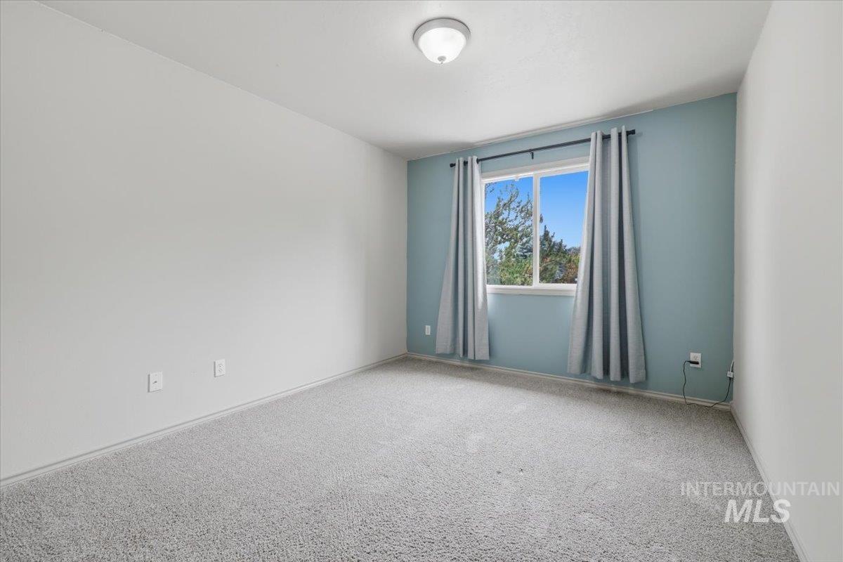 11860 Huckleberry Dr Property Photo 27