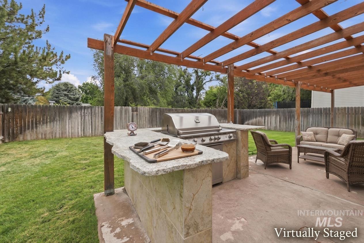 11860 Huckleberry Dr Property Photo 34