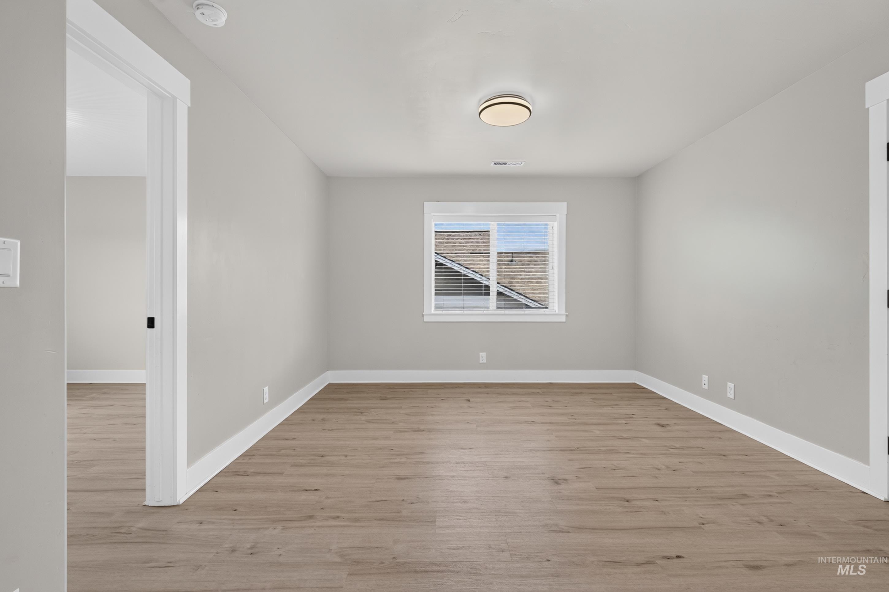 19135 N Glenisla Ave. Property Photo 22