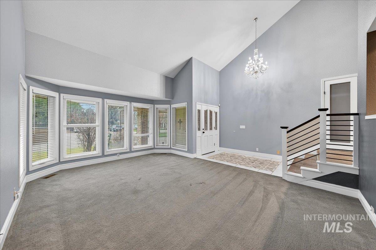 4375 N Marcliffe Pl Property Photo 6