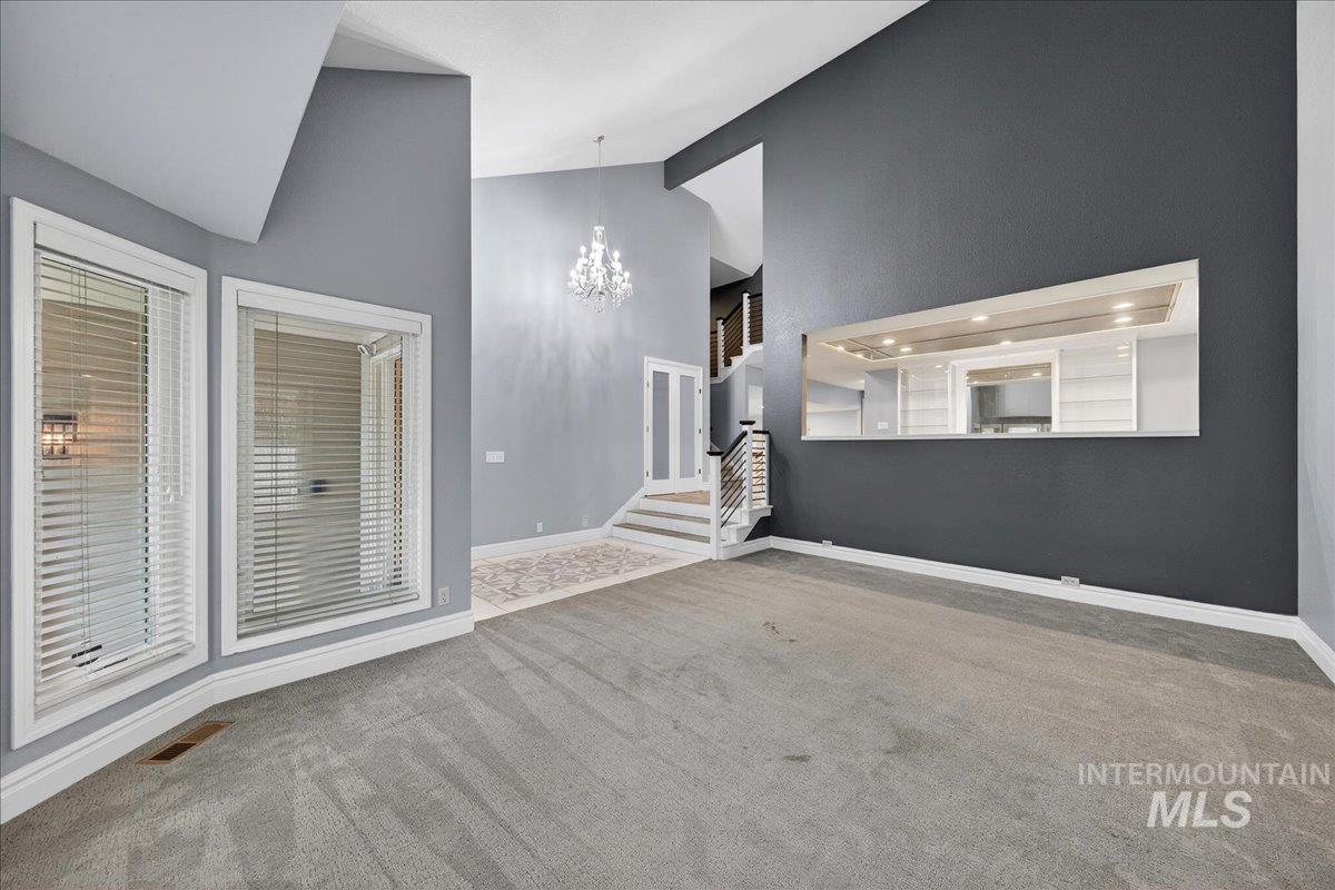 4375 N Marcliffe Pl Property Photo 7