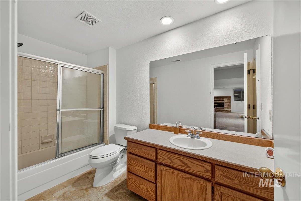 4375 N Marcliffe Pl Property Photo 47