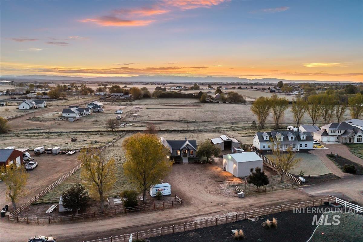 12840 Quail Run Ln. Property Photo 9