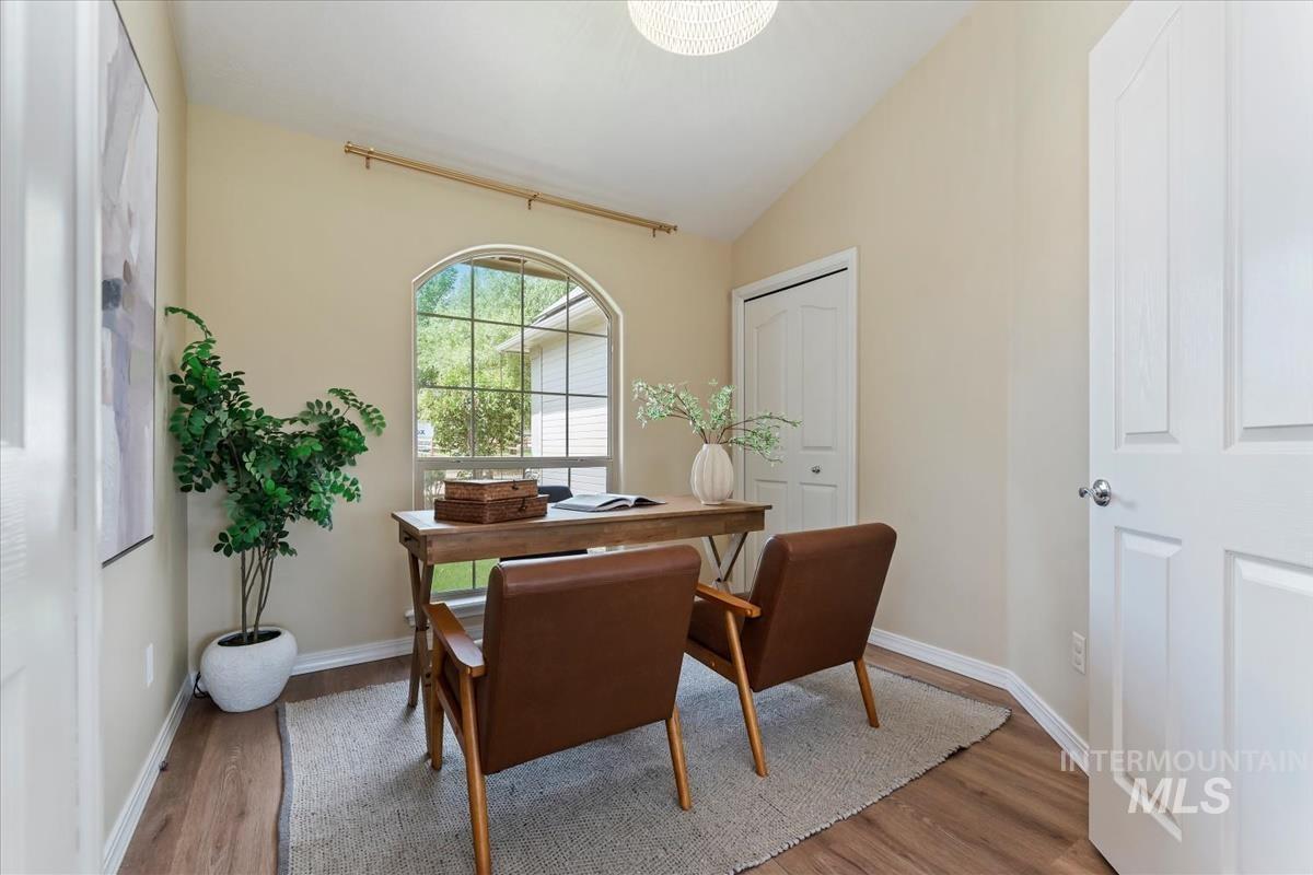 12840 Quail Run Ln. Property Photo 21