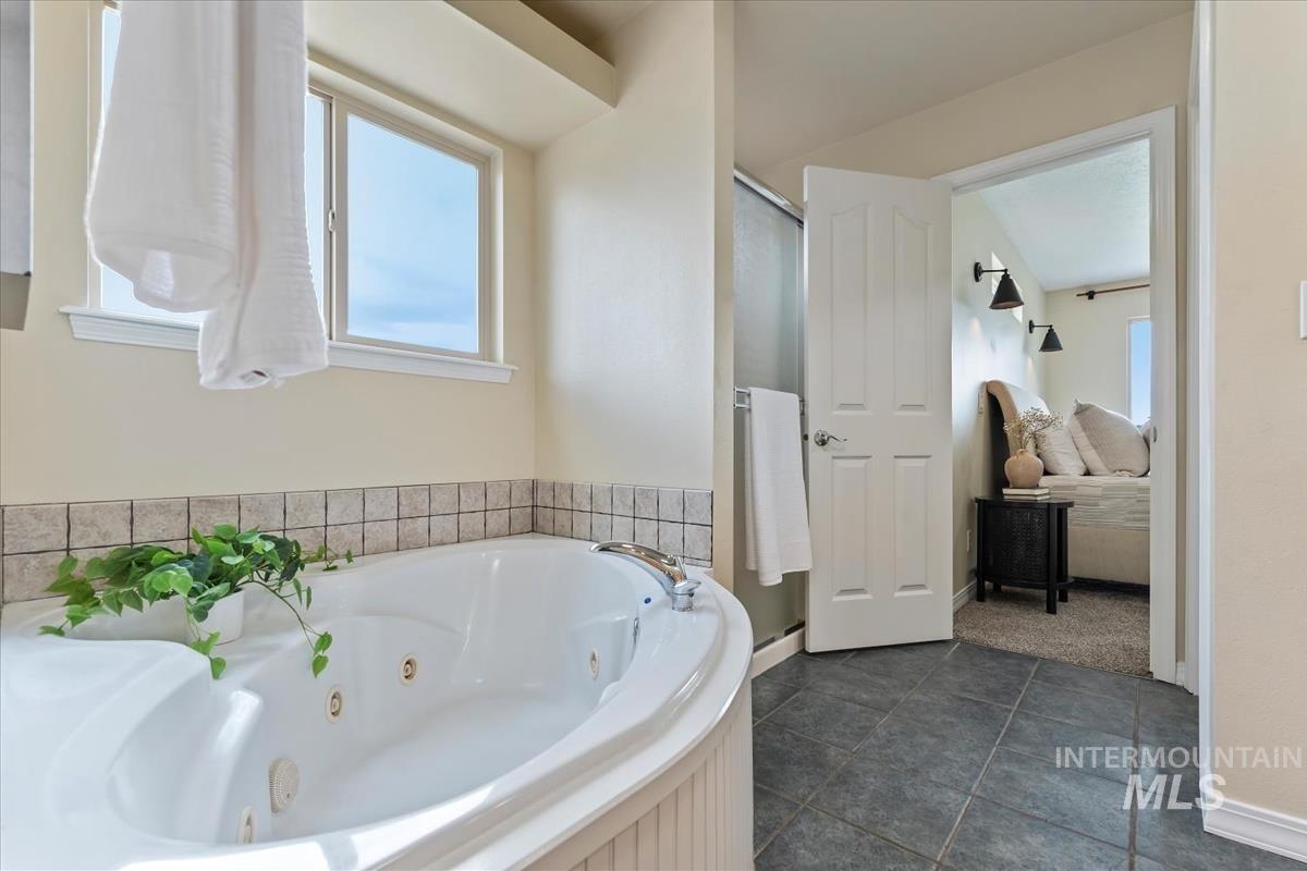 12840 Quail Run Ln. Property Photo 26