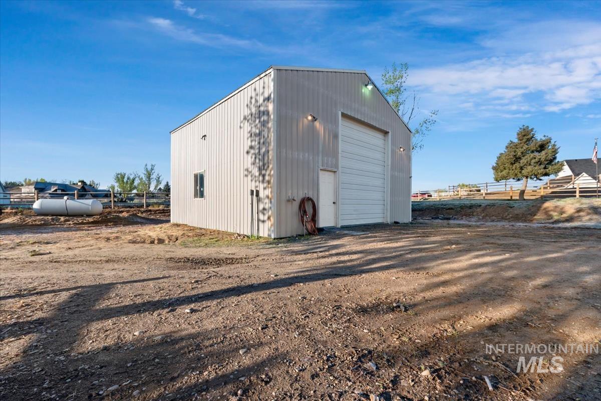 12840 Quail Run Ln. Property Photo 38