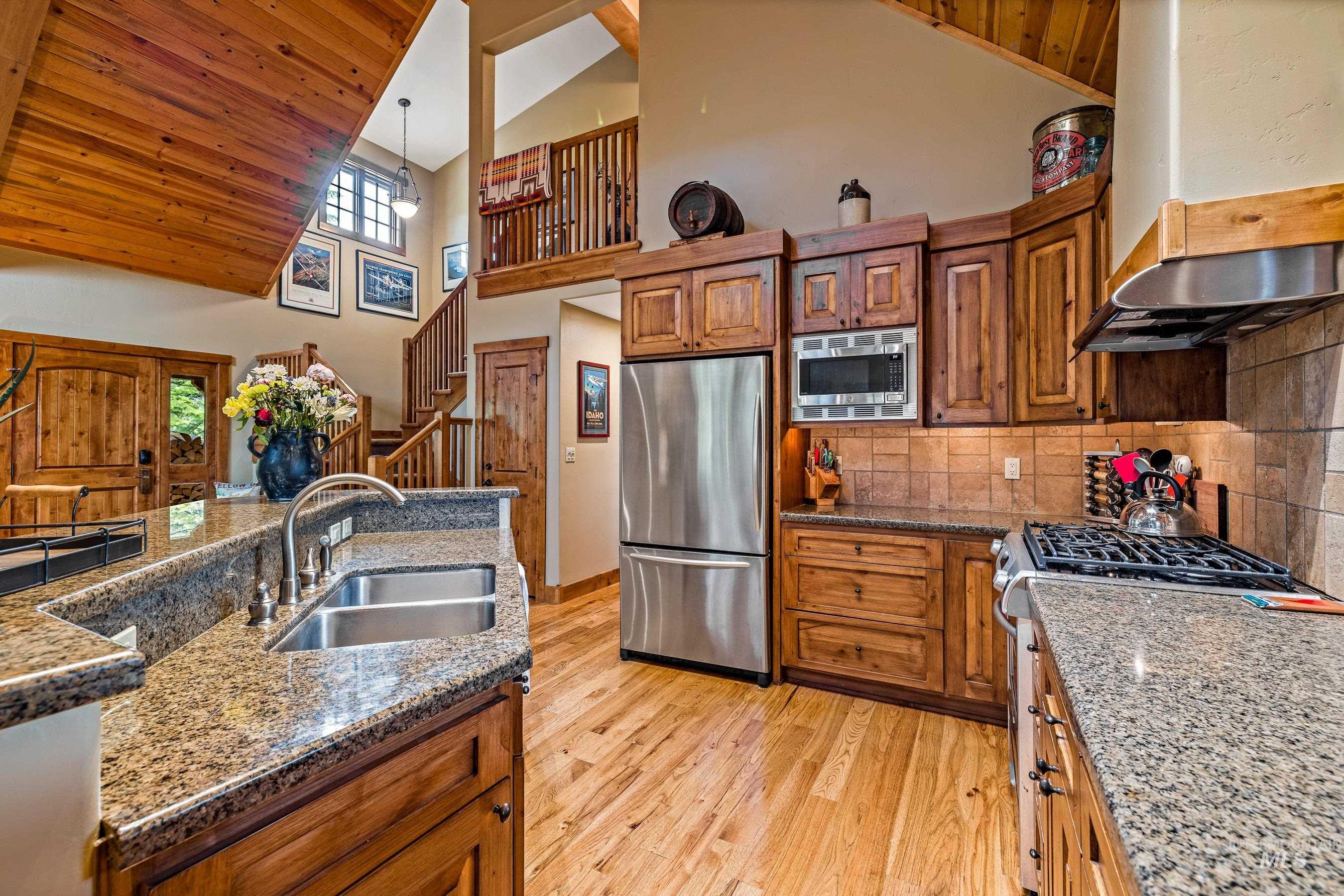 22 Francois Court Property Photo 11