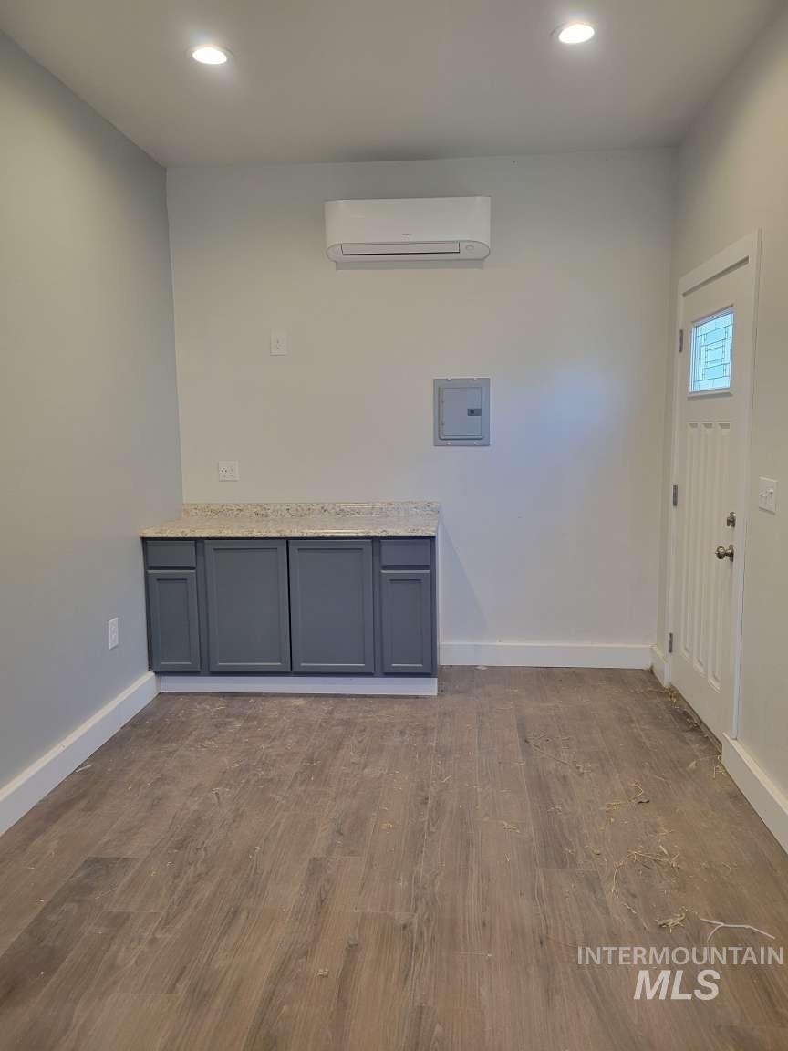 1129 6th Ave Property Photo 16